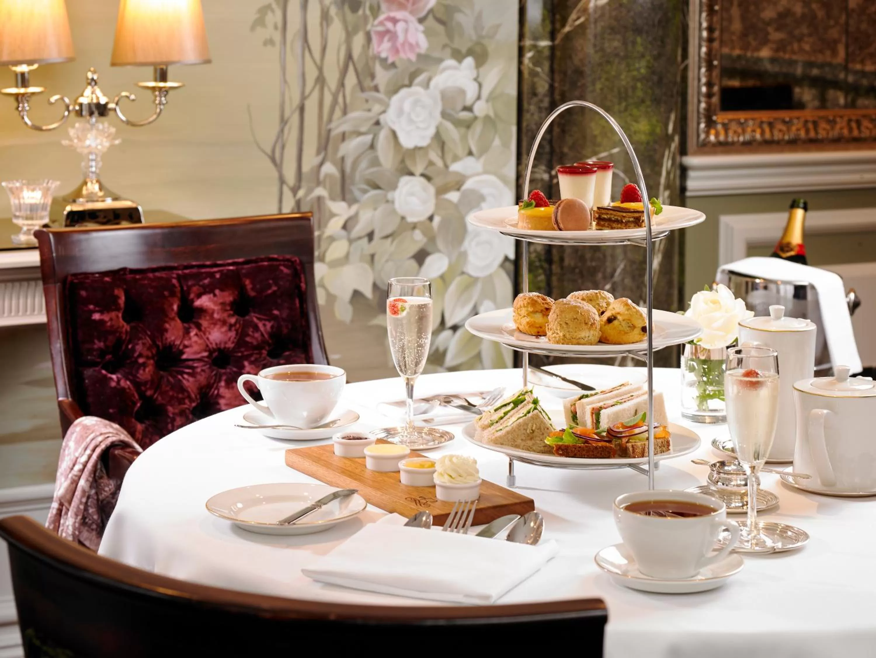 Restaurant/places to eat in The Rose Hotel