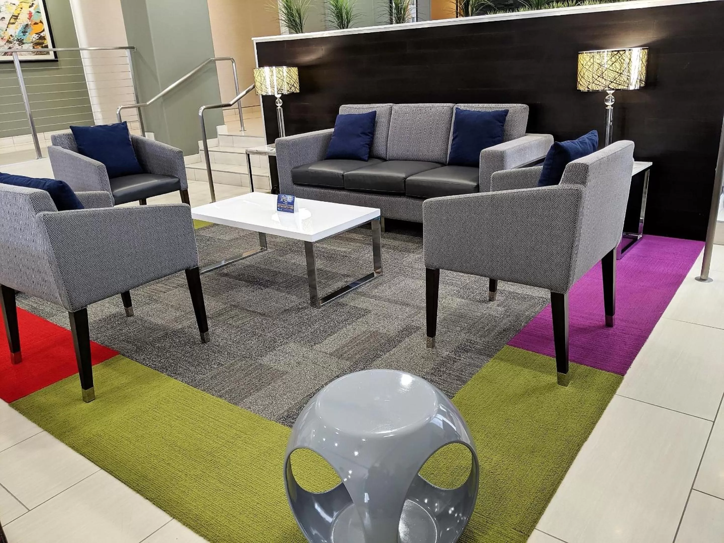 Lobby or reception in Best Western Plus Commerce Hotel