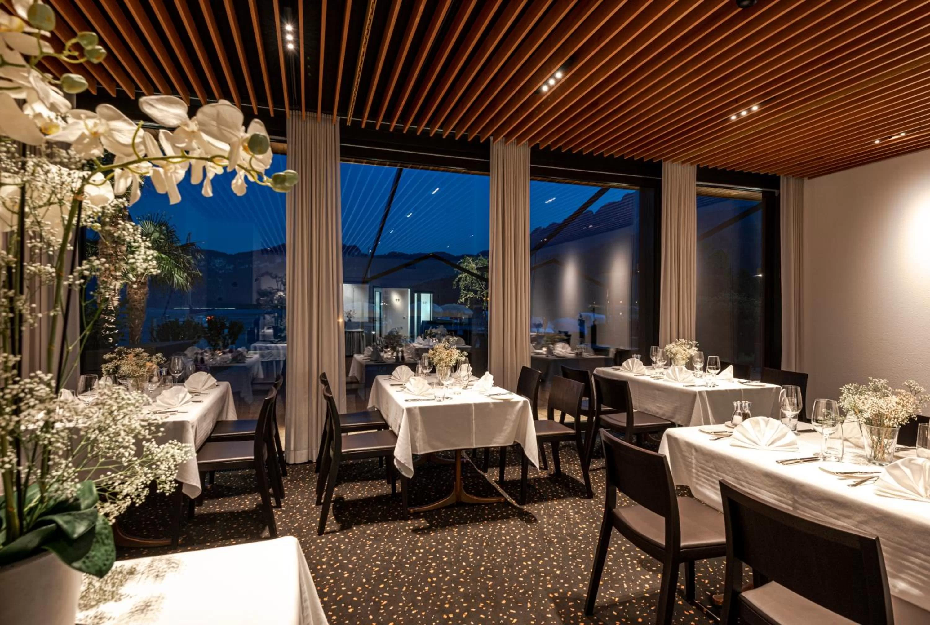 Restaurant/places to eat in Seehotel Sternen