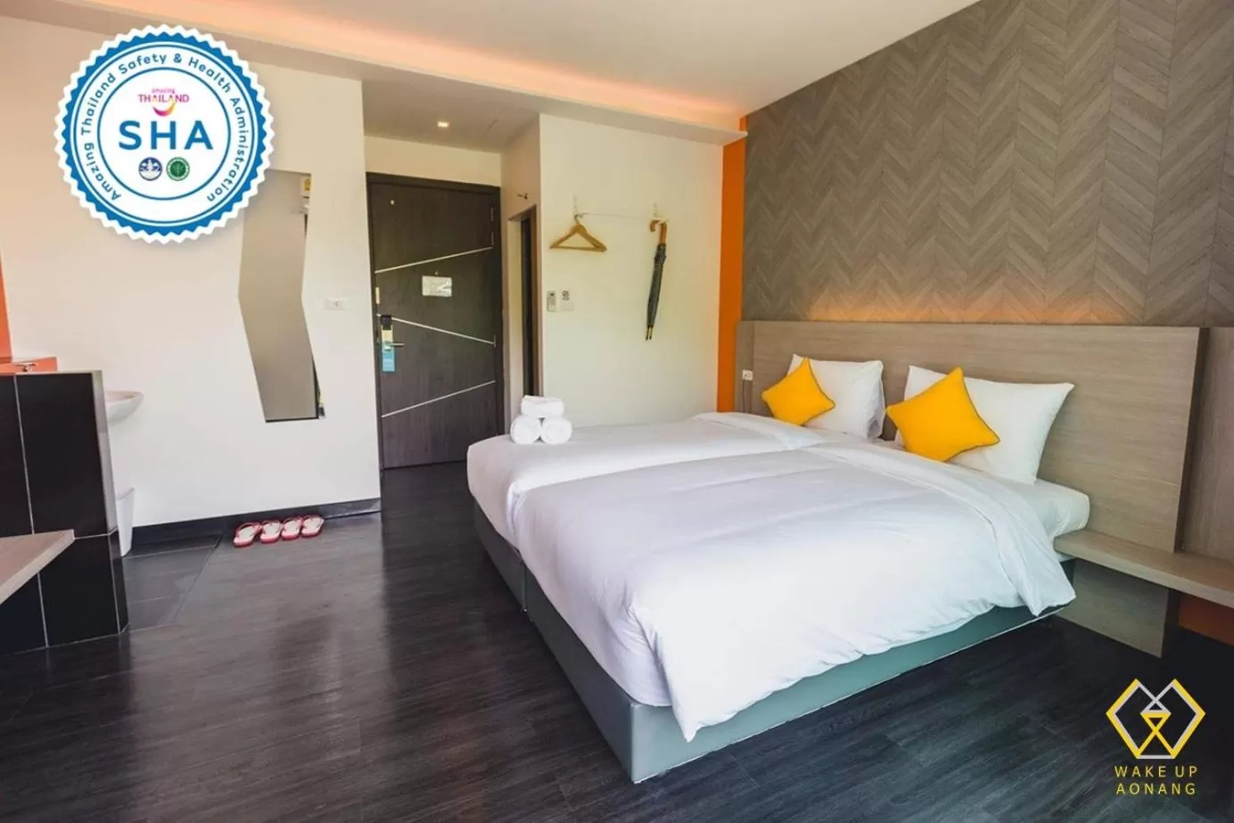 Bed in Wake Up Aonang Hotel