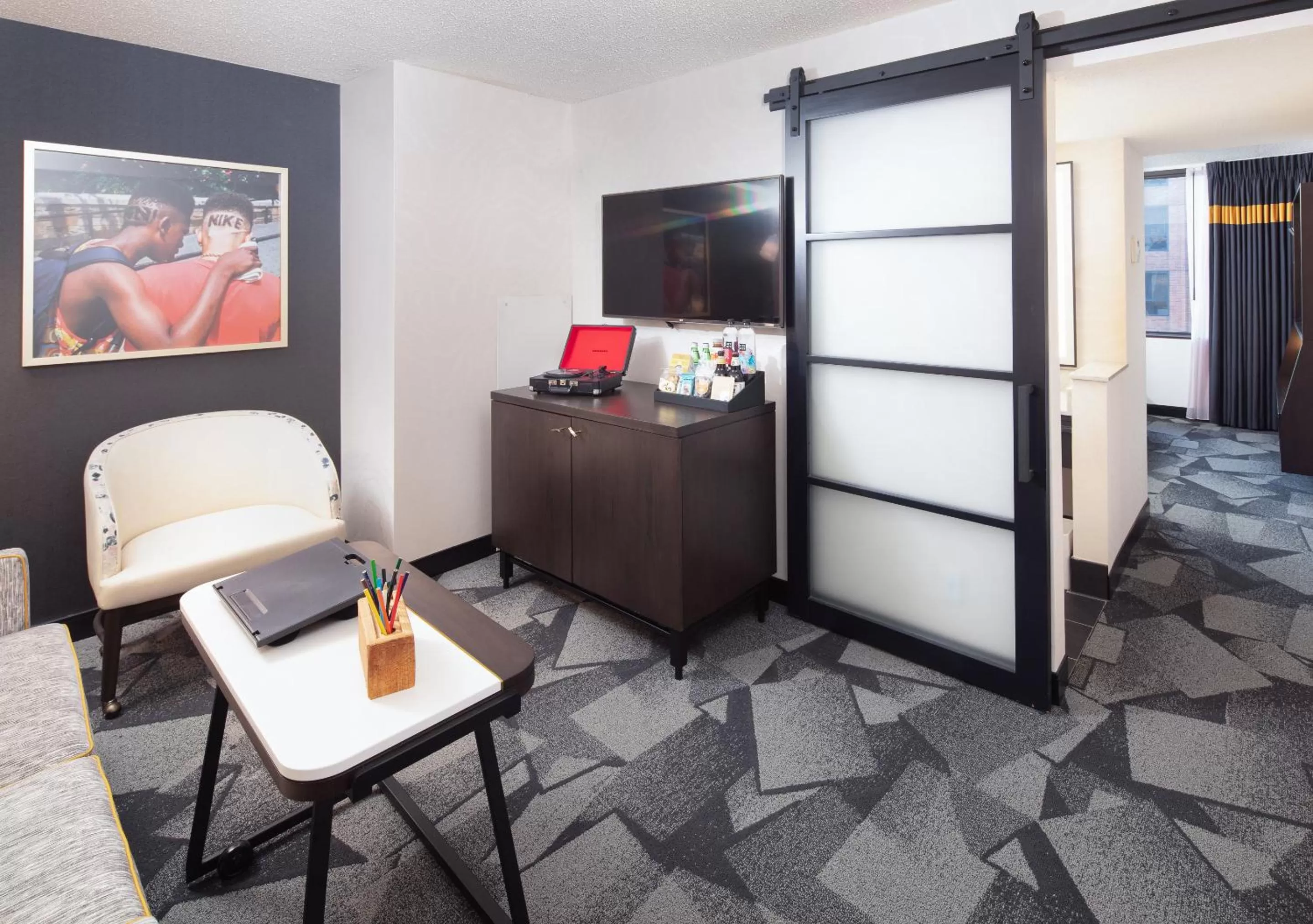 Living room in Saint Kate - The Arts Hotel