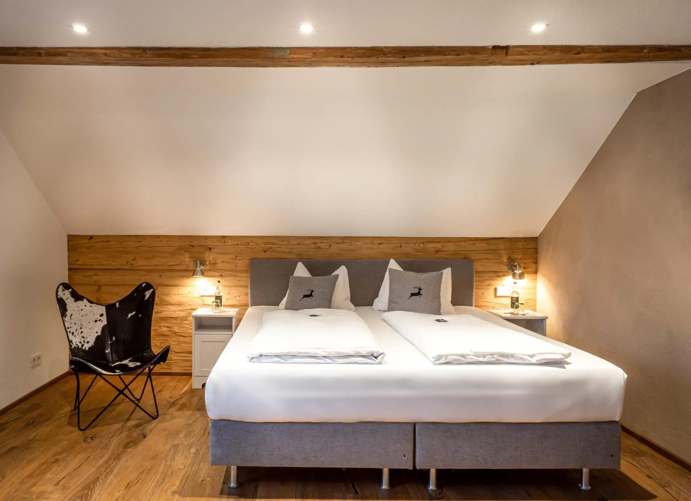 Bedroom, Bed in Mäsers Allgäuherz