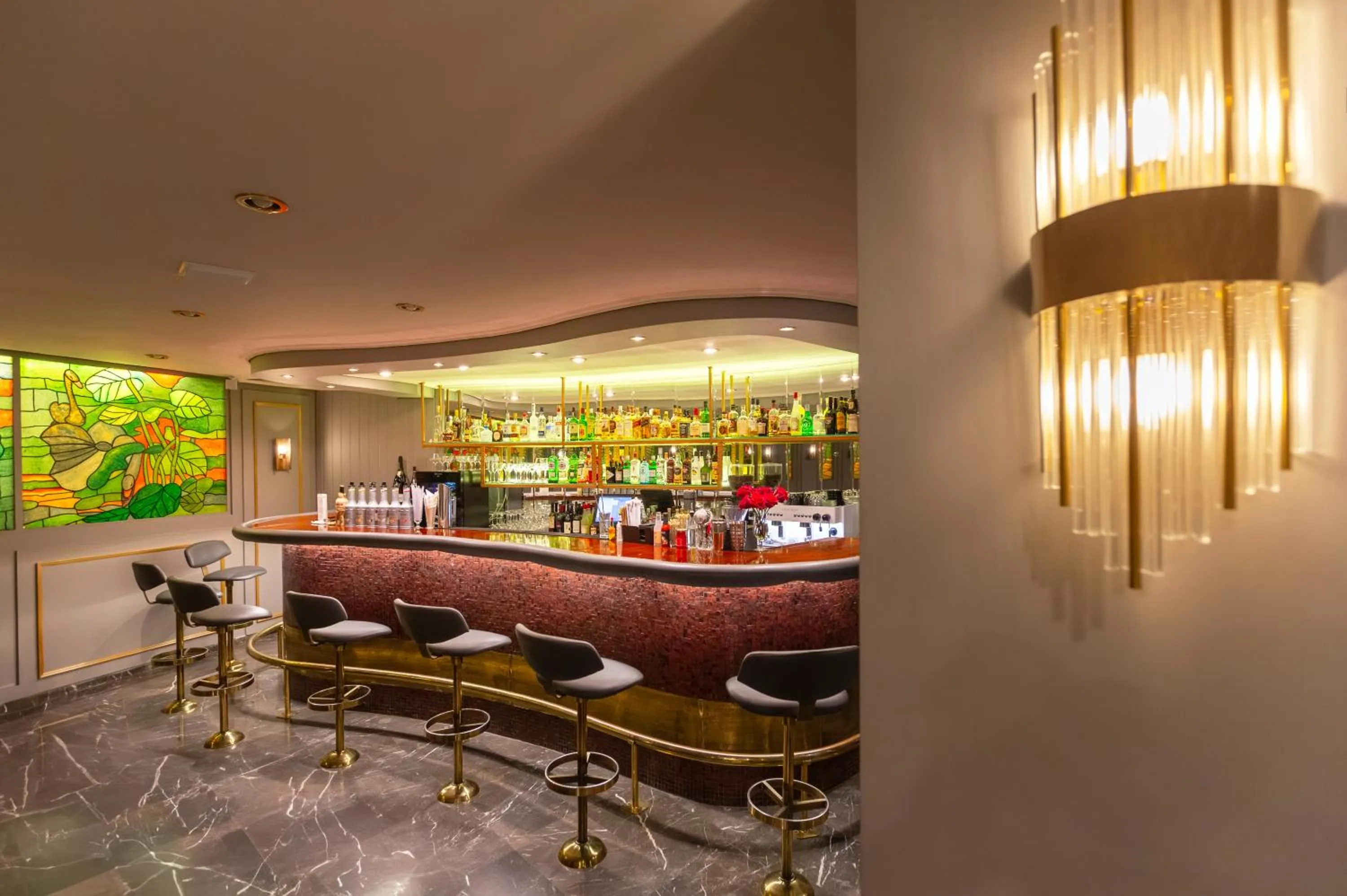 Lounge or bar in Ilisia Hotel Athens