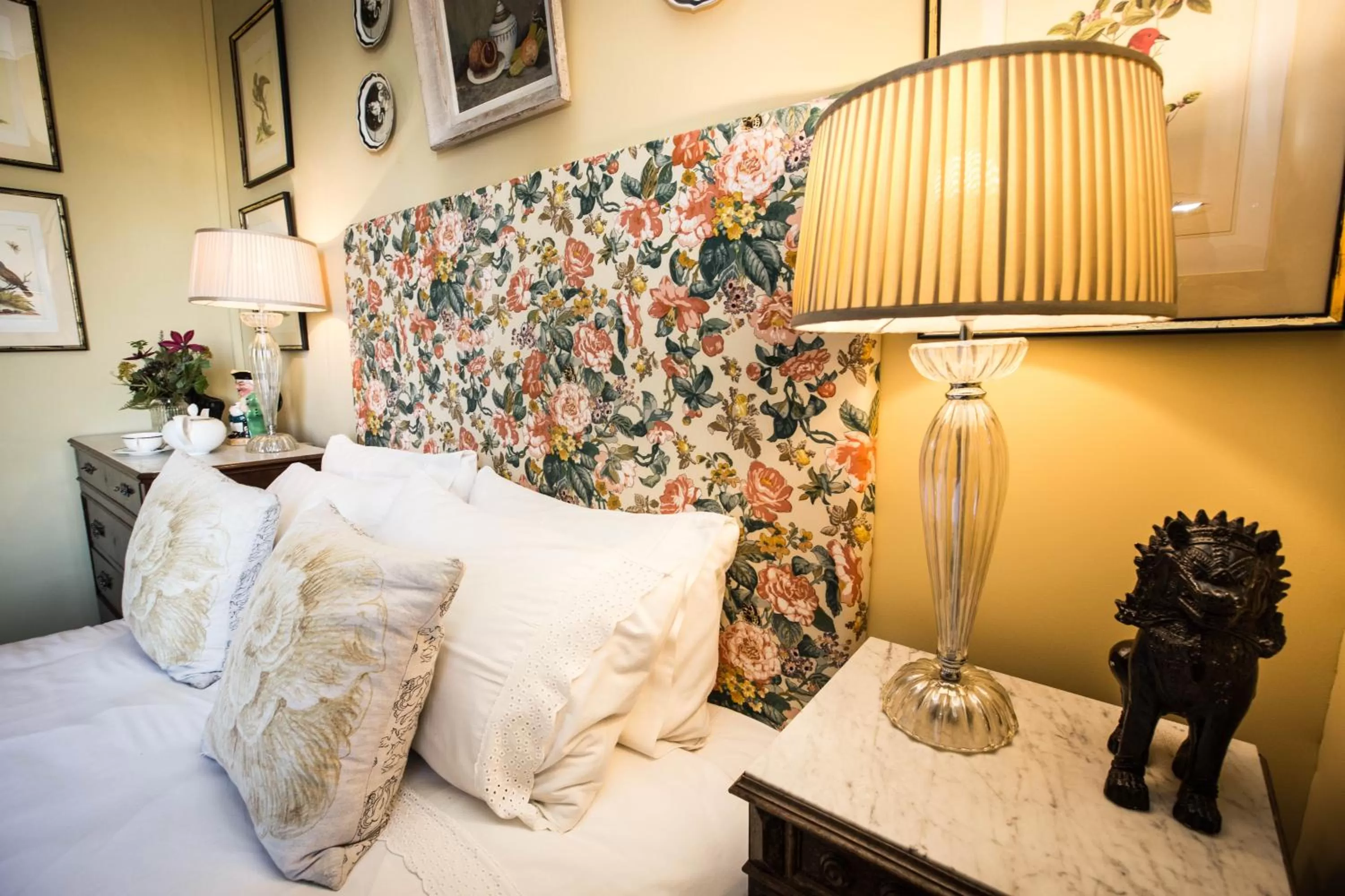 Decorative detail, Seating Area in Carcassonne Bed and Breakfast du Palais