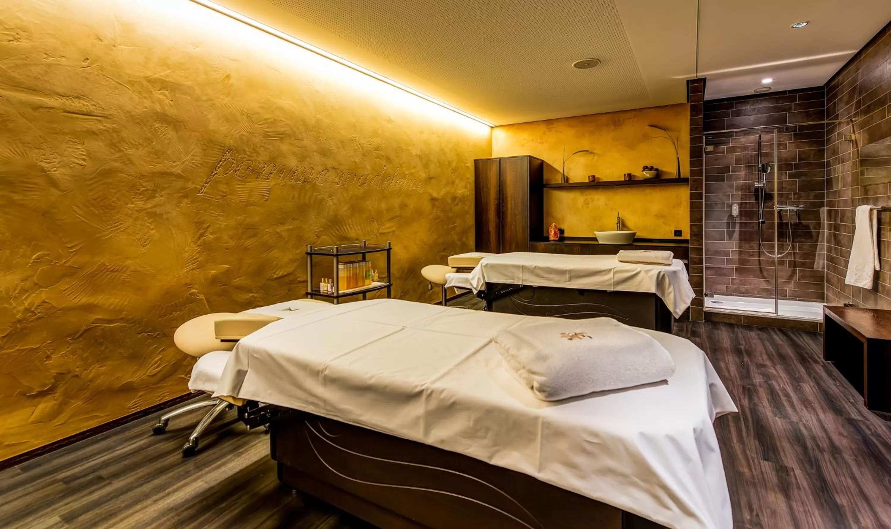Massage, Bed in Wellnesshotel Golfpanorama