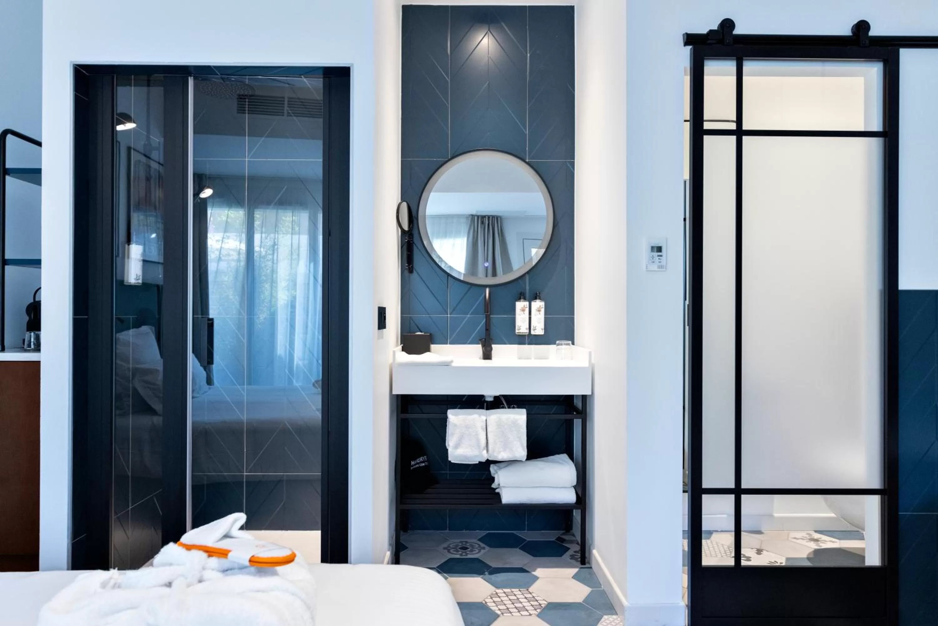 Bathroom in Urban Style Victoria Boutique Hotel