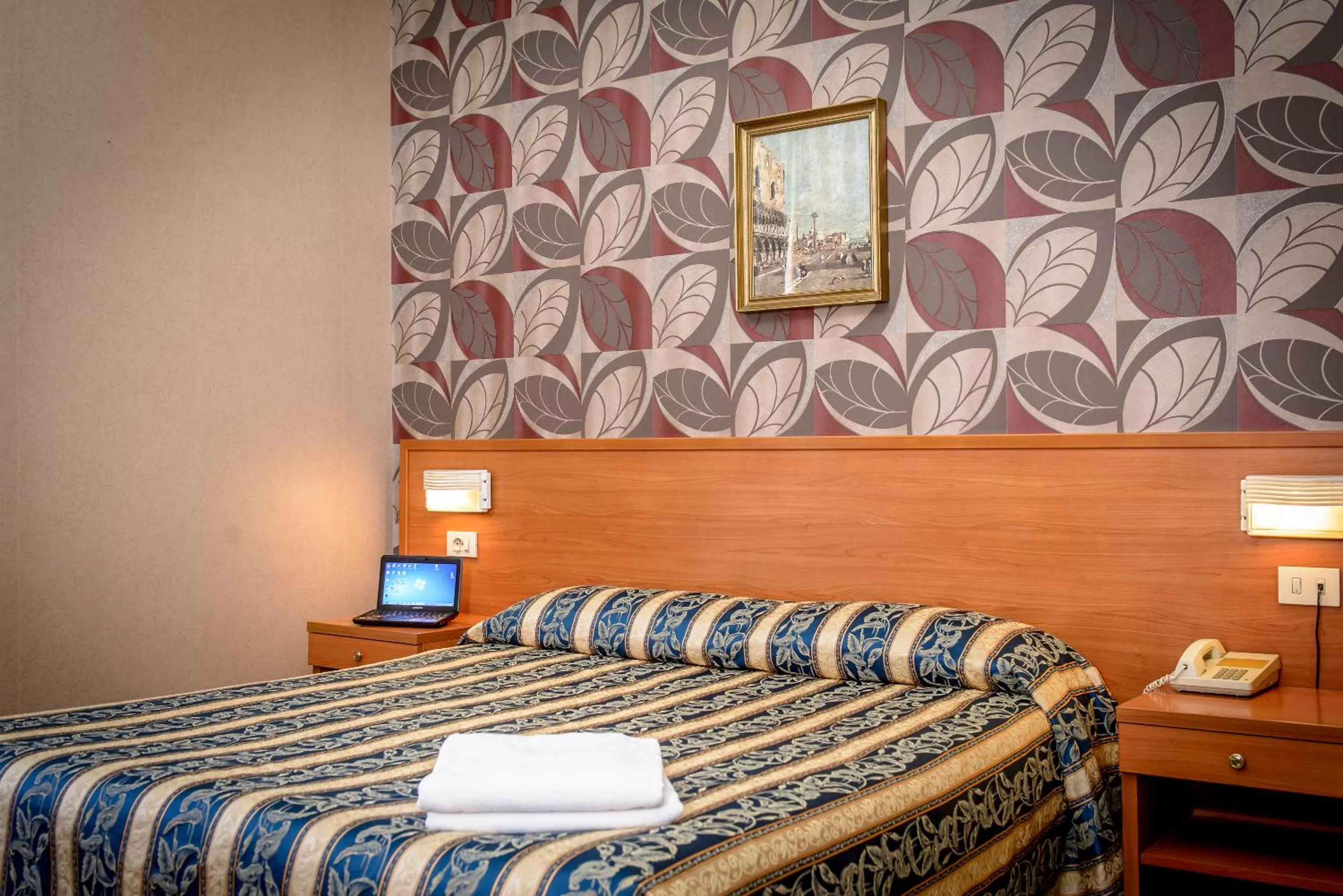 Photo of the whole room, Bed in Hotel Emmaus