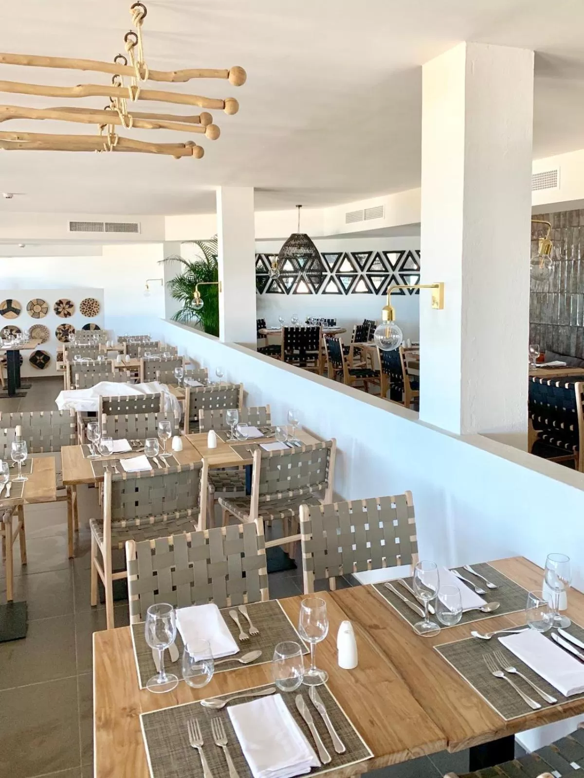 Restaurant/places to eat in FERGUS Conil Park