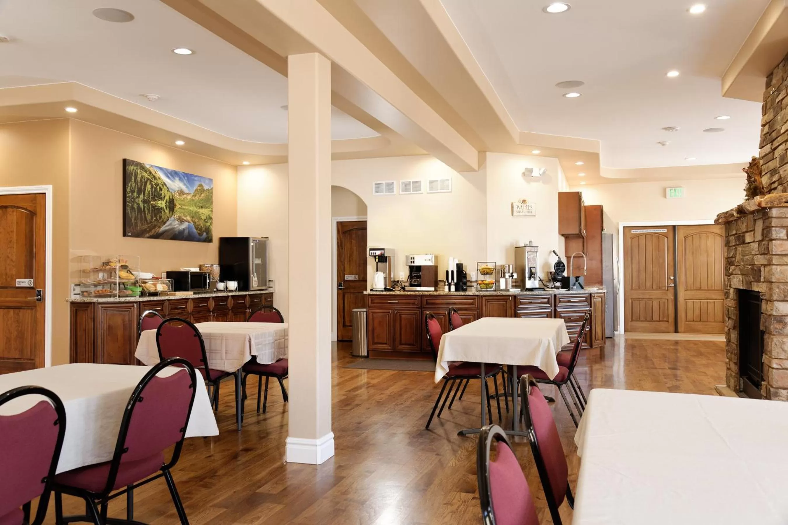 Restaurant/places to eat in Glenwood Springs Inn