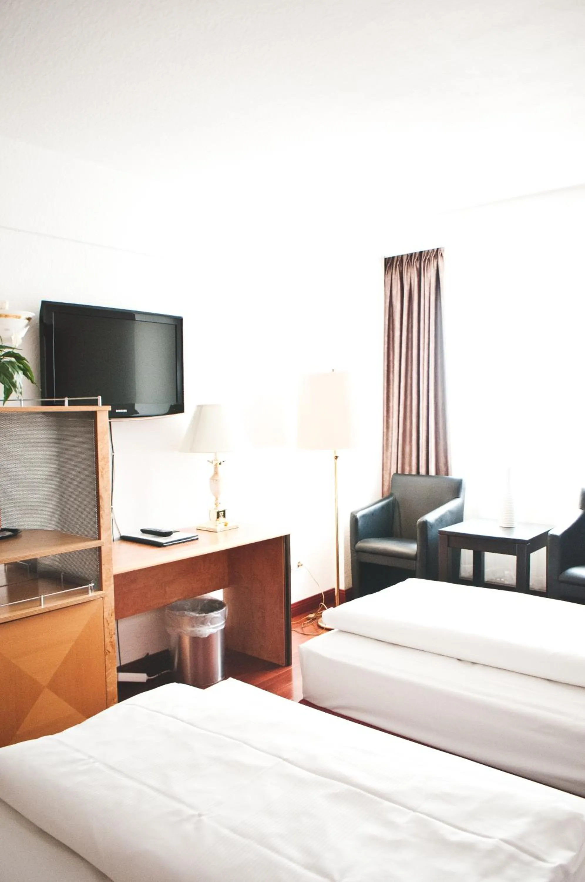 Decorative detail, Bed in Hotel Batavia