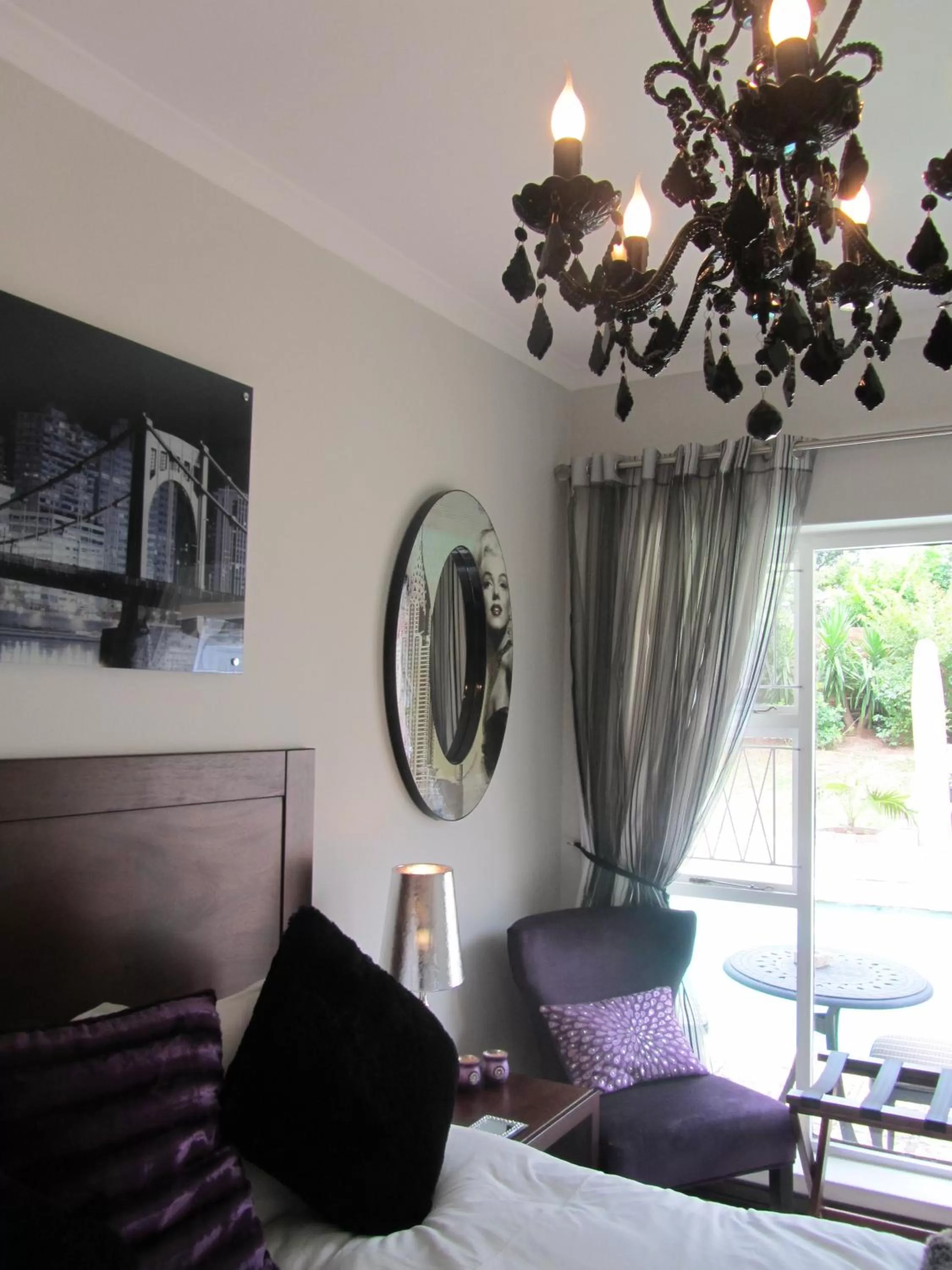 Photo of the whole room, Bed in Keiskama B & B