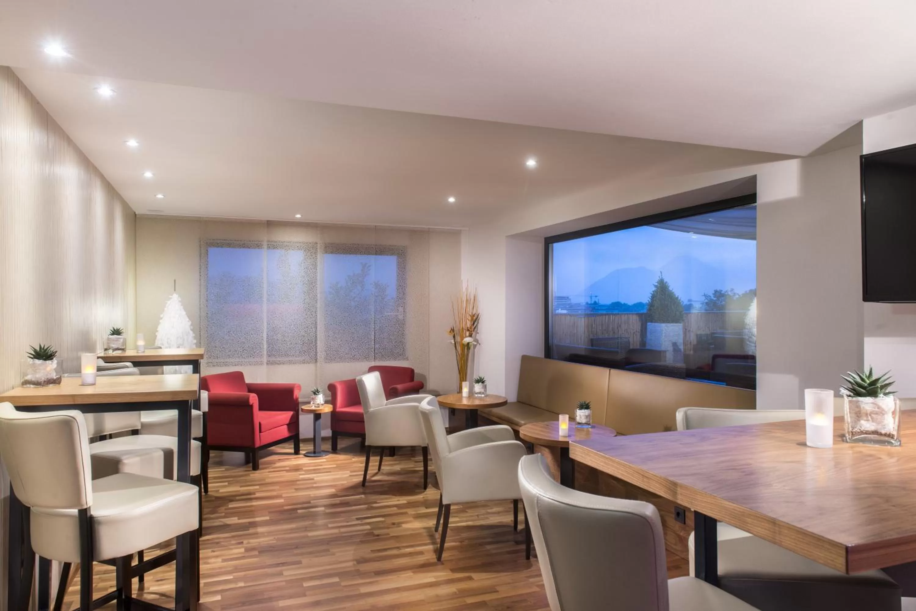 Restaurant/places to eat in Wyndham Grand Salzburg Conference Centre