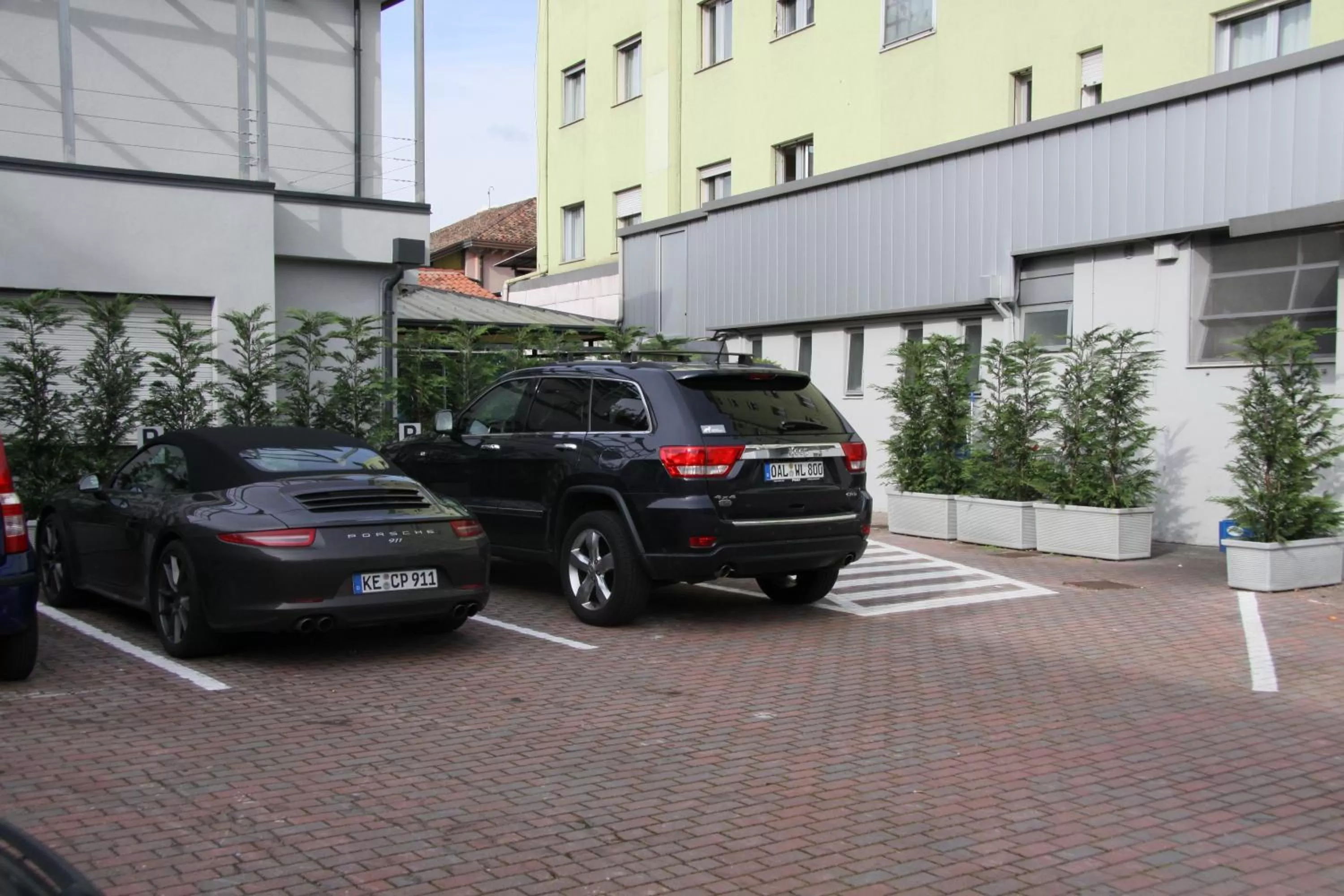 Parking in LH Hotel Sirio Venice