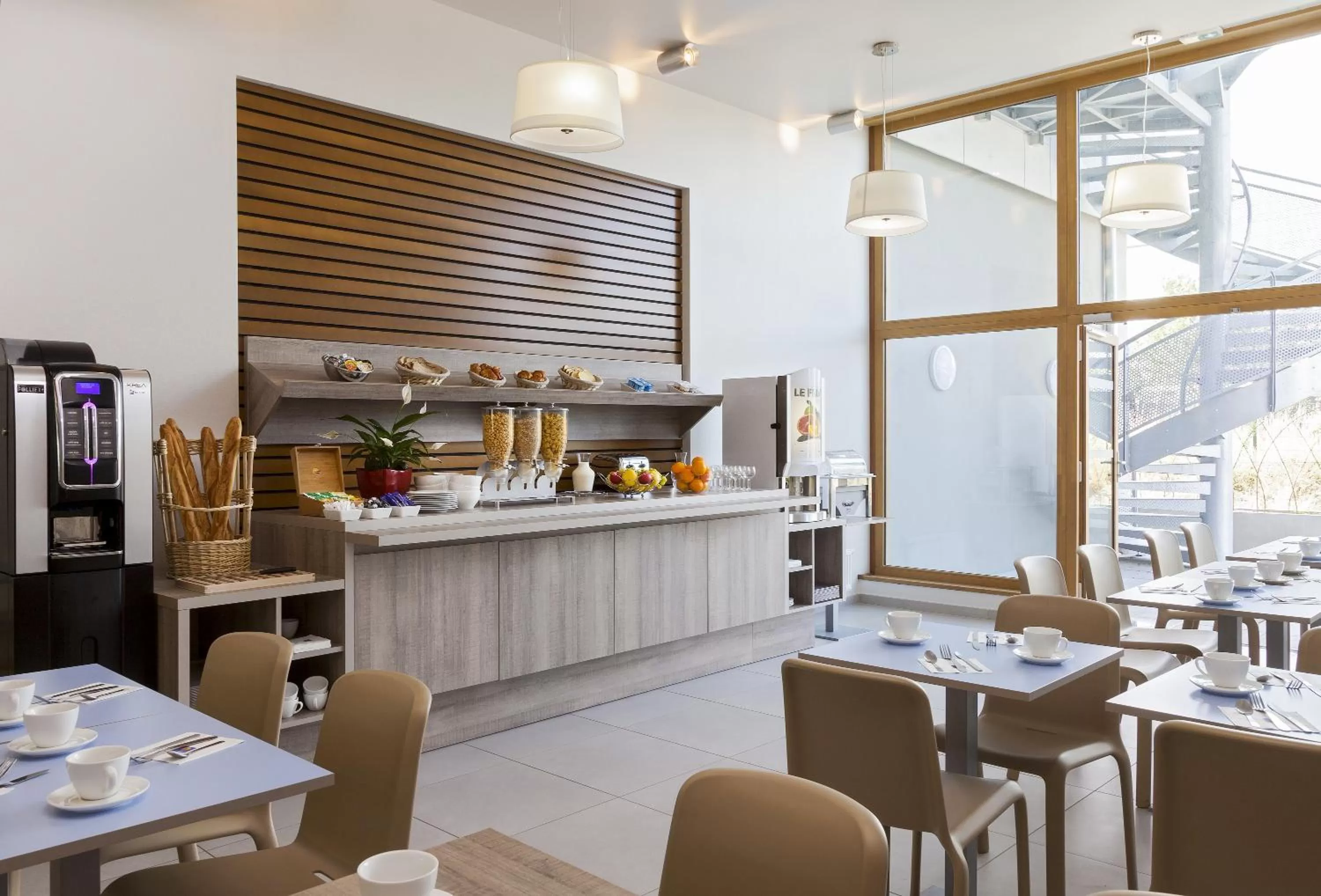 Food and drinks in Nehô Suites Porte de Genève - Gare Annemasse