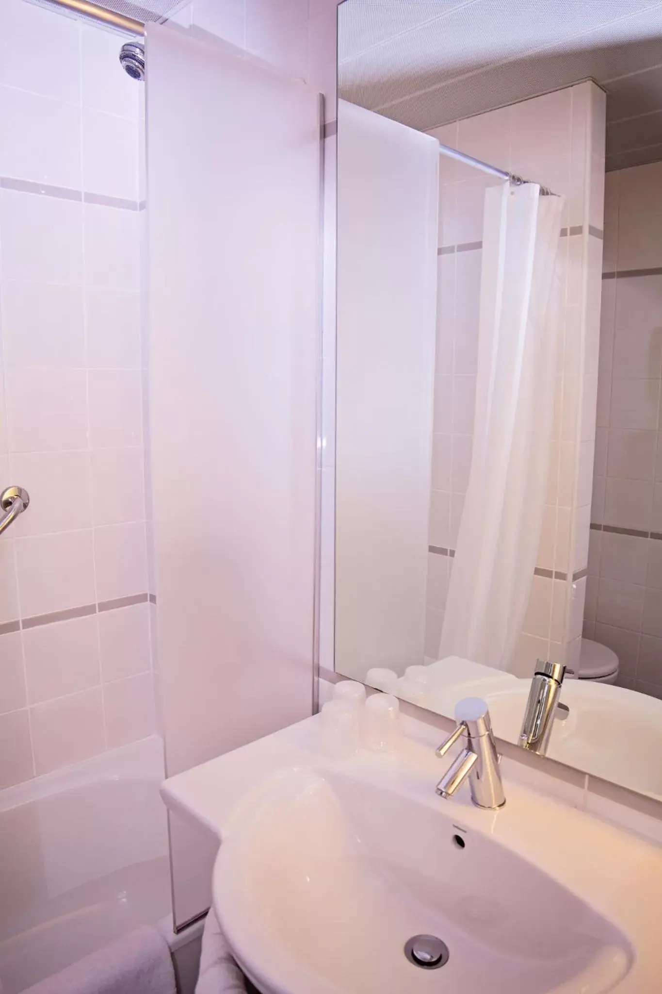 Superior Twin Room in Park Hotel Porto Valongo Superior Twin Room in Park Hotel Porto Valongo