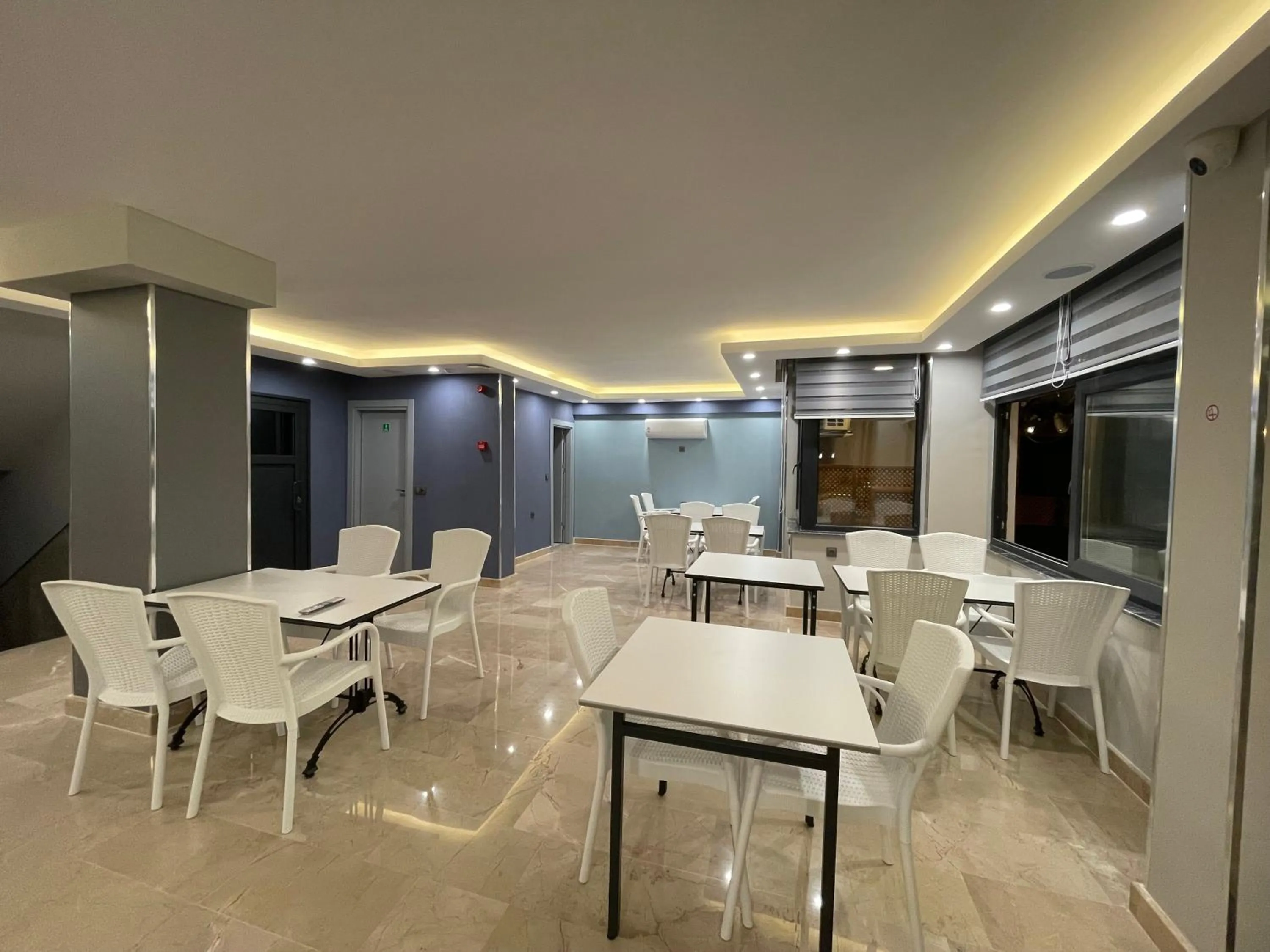 Restaurant/places to eat in OPERA Hotel Antalya