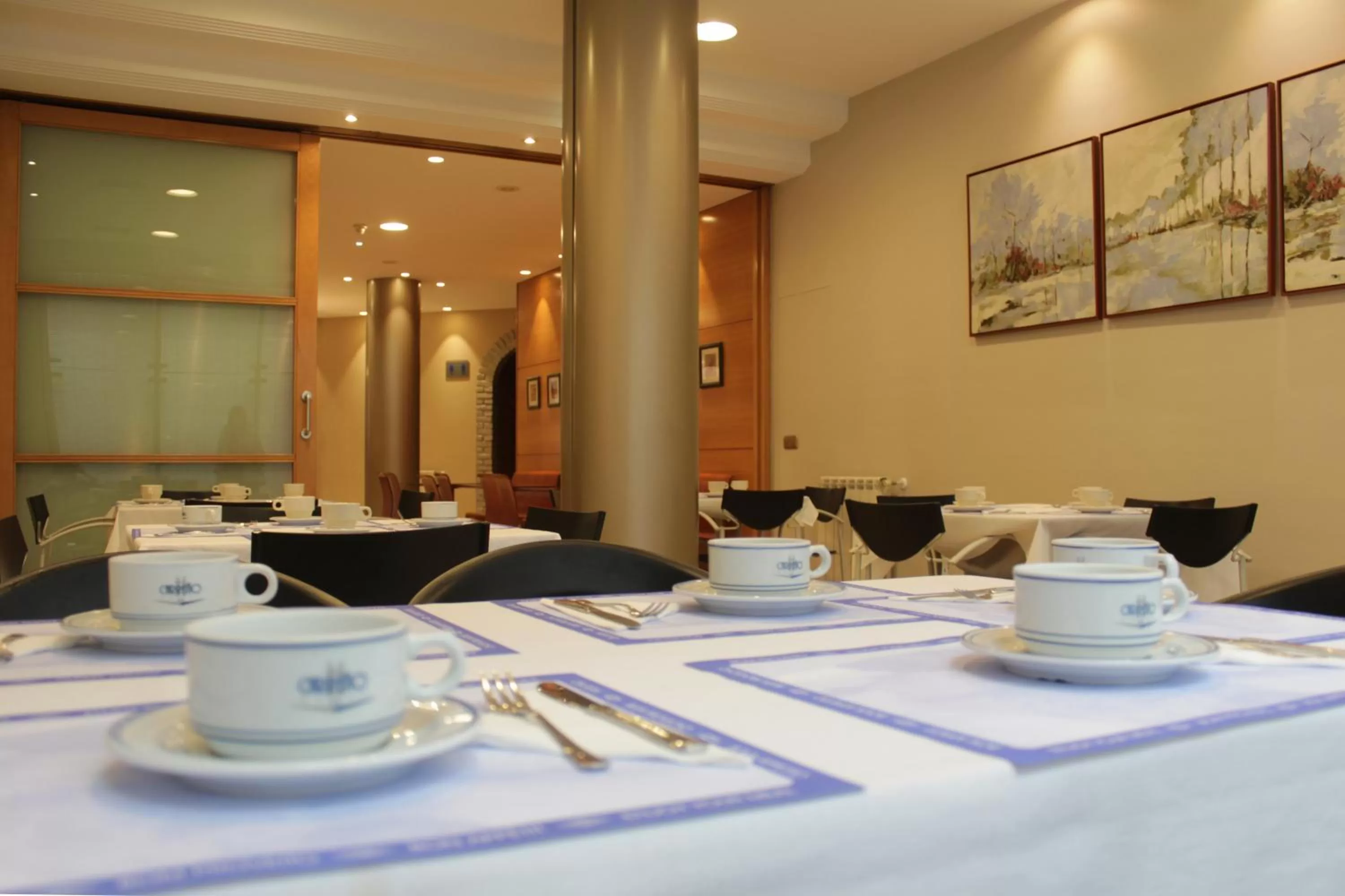 Lounge or bar in Hotel Carreño