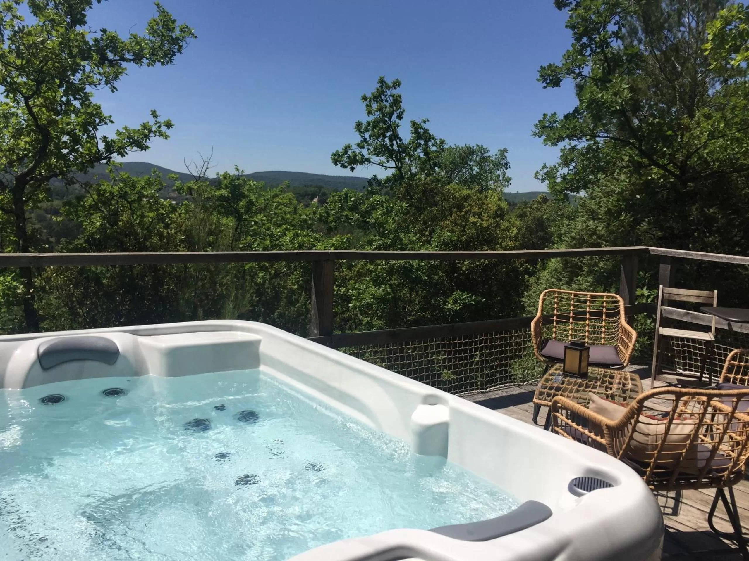 Hot Tub in Les Yourtes de Provence
