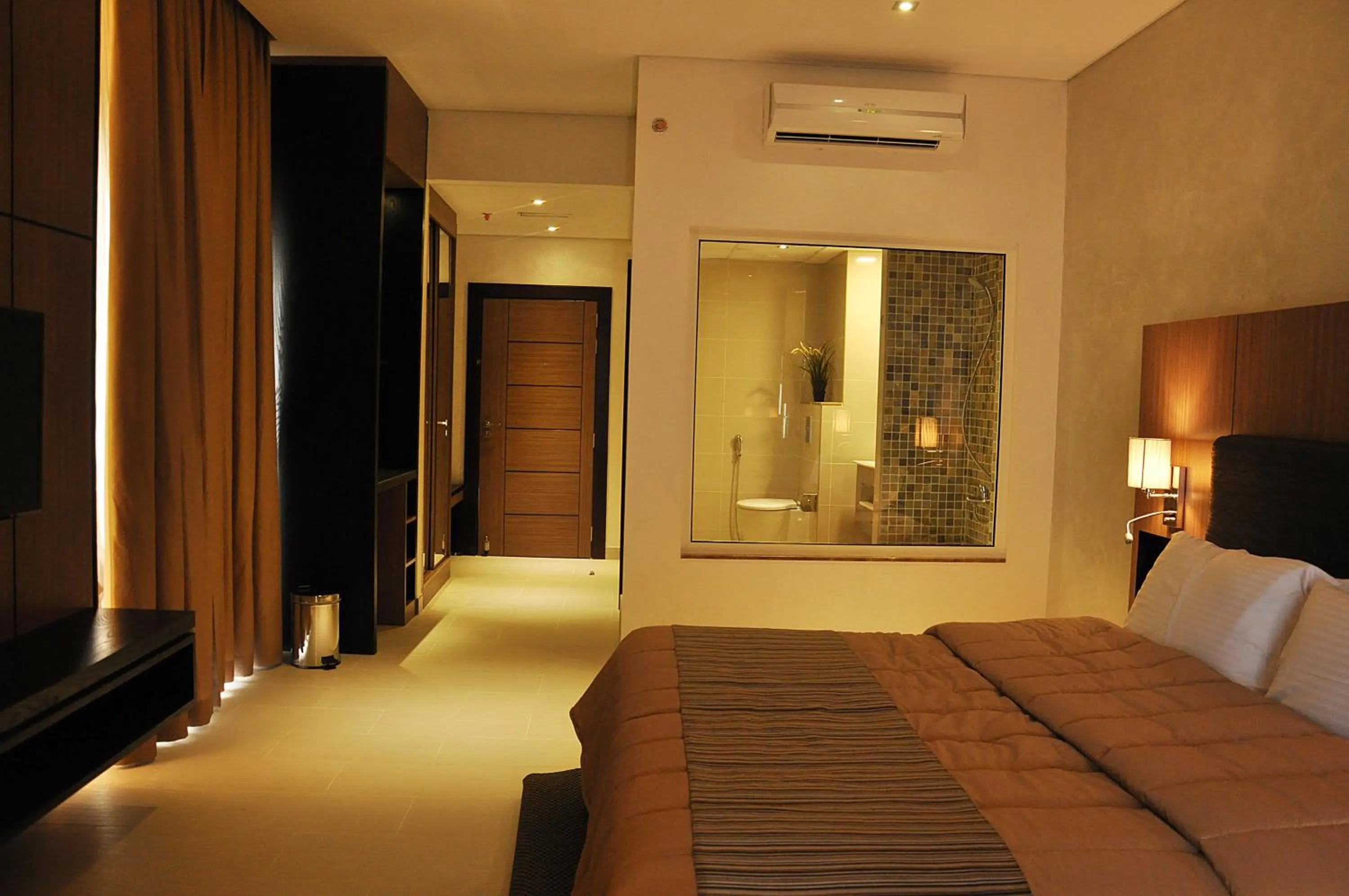 Photo of the whole room in Pearl Hotel & Spa