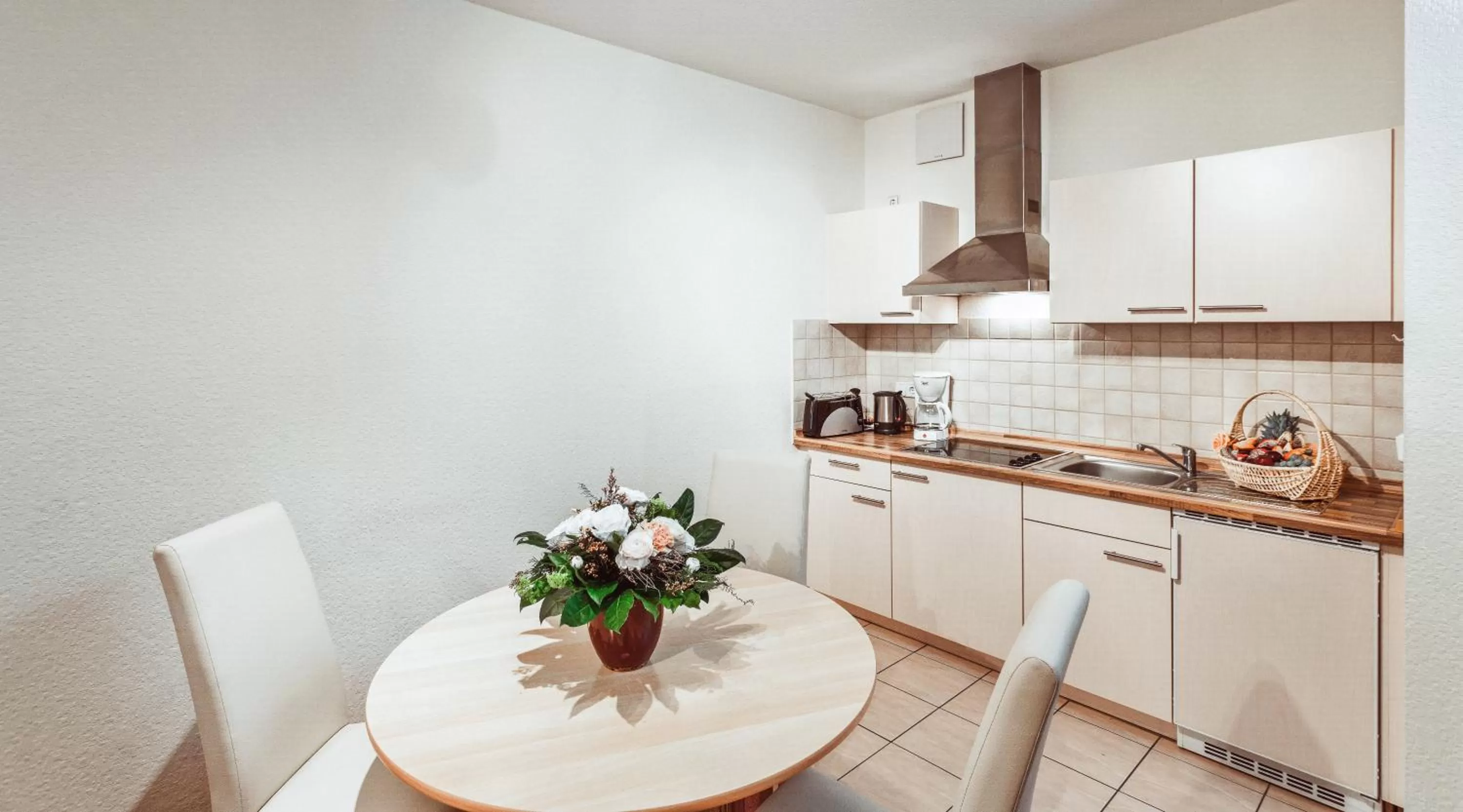 Kitchen or kitchenette in Aparthotel Münzgasse An der Frauenkirche