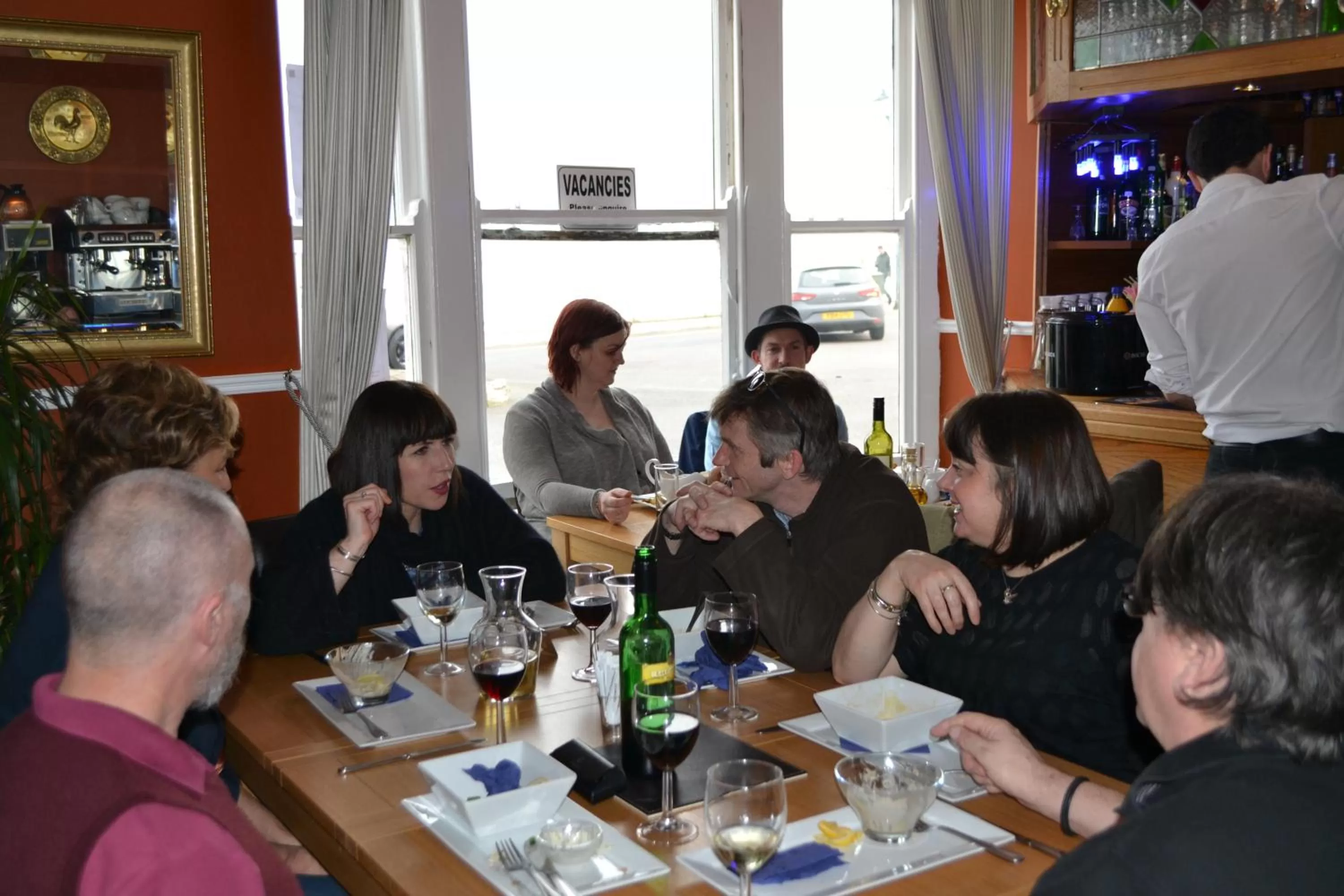 Restaurant/places to eat in Waterfront Hotel