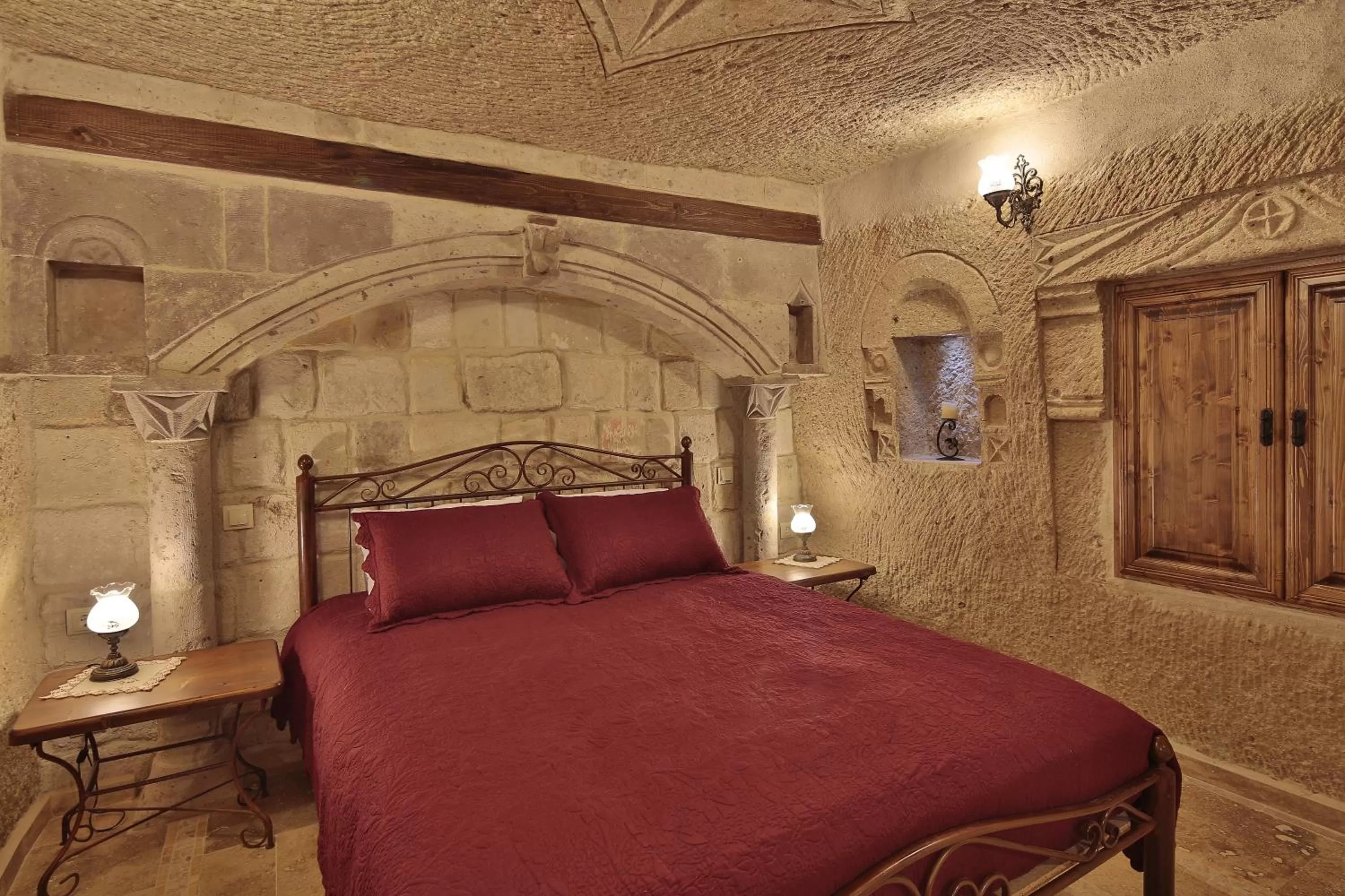 Bed in Vista Cave Hotel