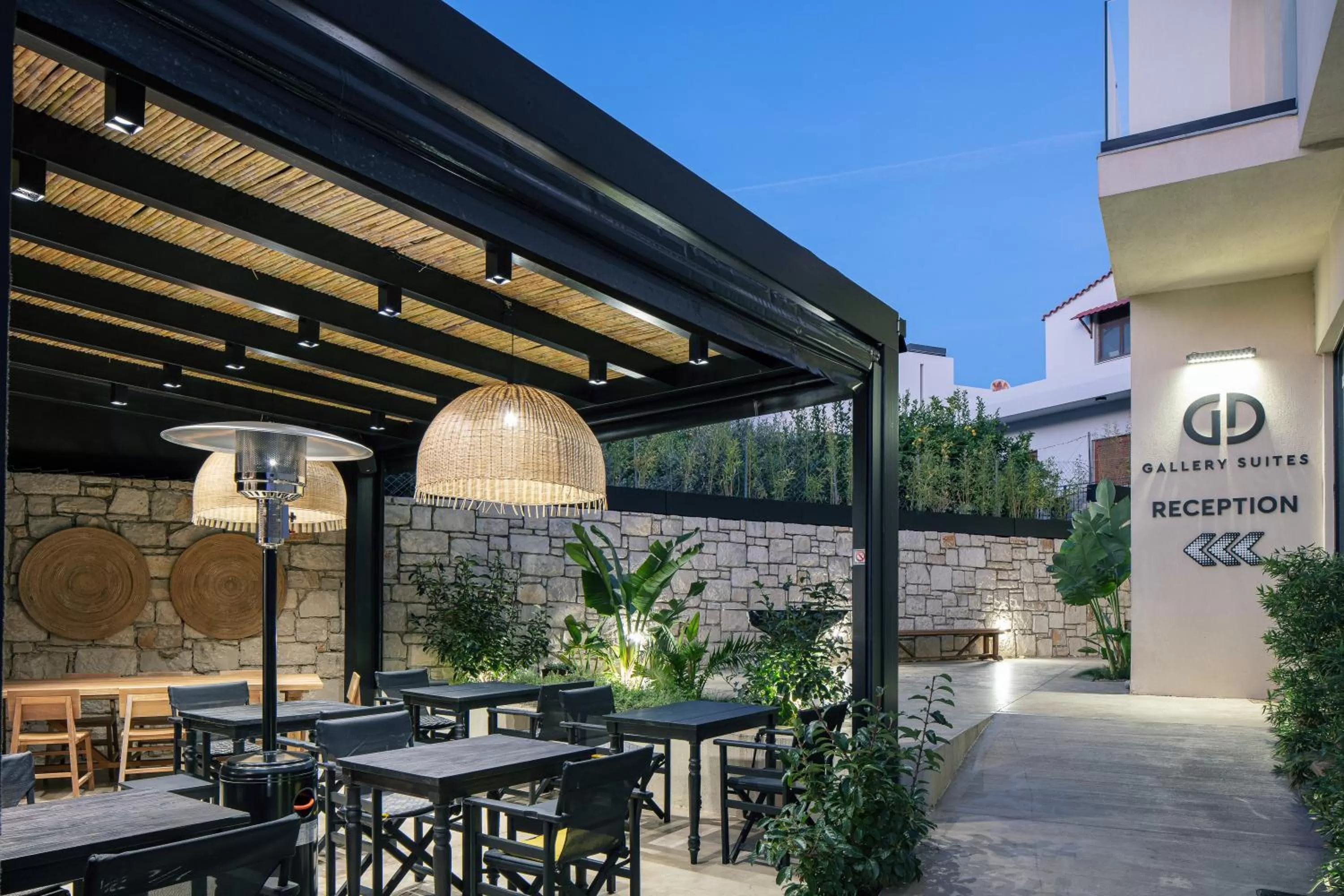 Restaurant/places to eat in Chapter 02 Gallery Suites - ex GD Gallery Suites