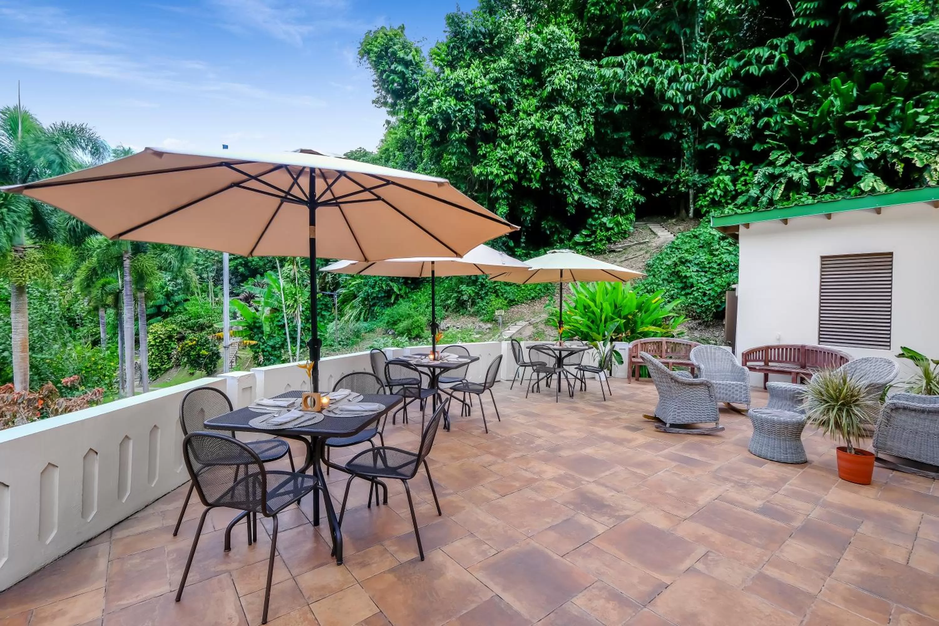 Dining area in Casa Grande Mountain Retreat - Adults Only