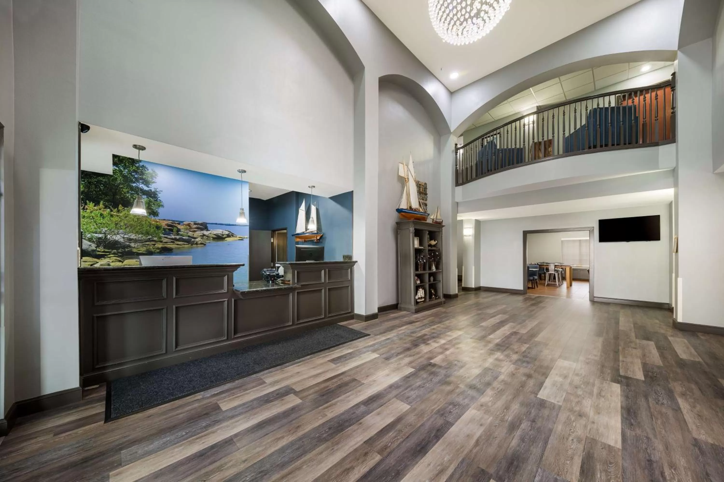 Lobby or reception in Best Western Plus Lake Dallas Inn & Suites