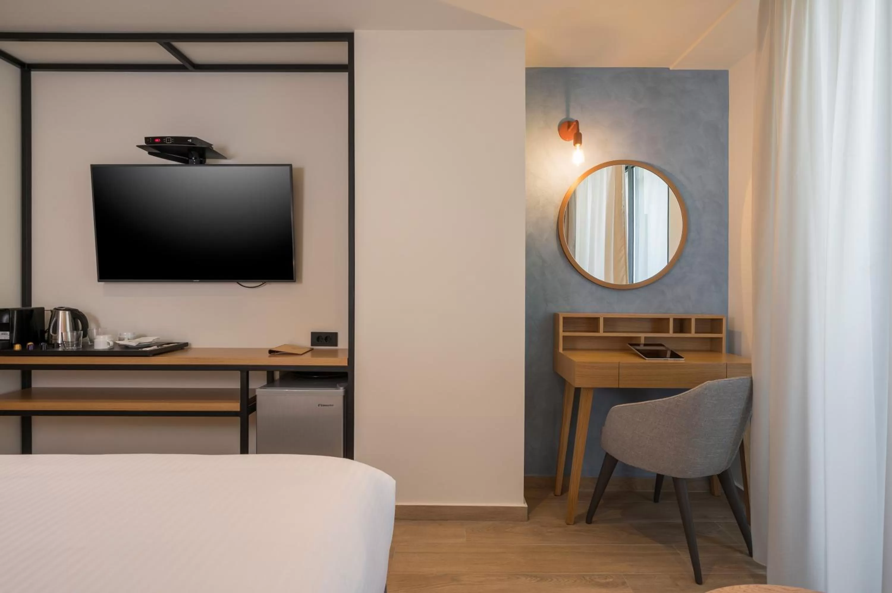 Photo of the whole room in Hyperion City Hotel & Spa