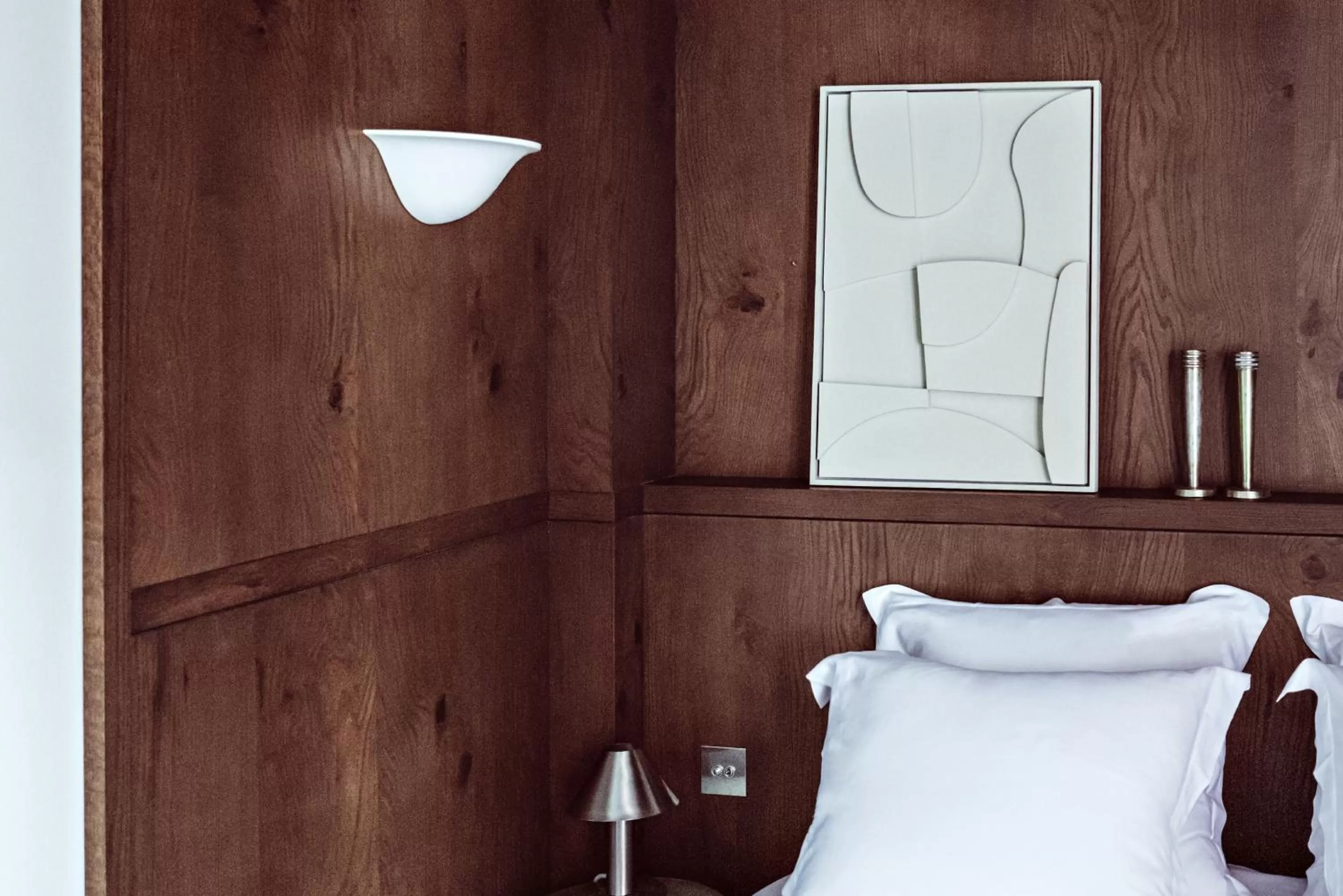 Decorative detail, Bed in Hotel des Académies et des Arts