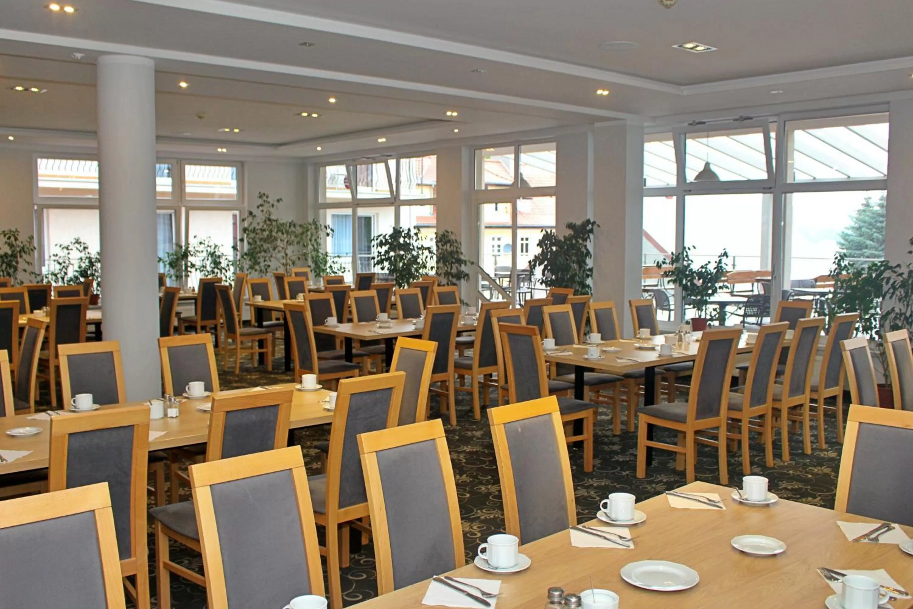 Restaurant/places to eat in Hotel Huszcza