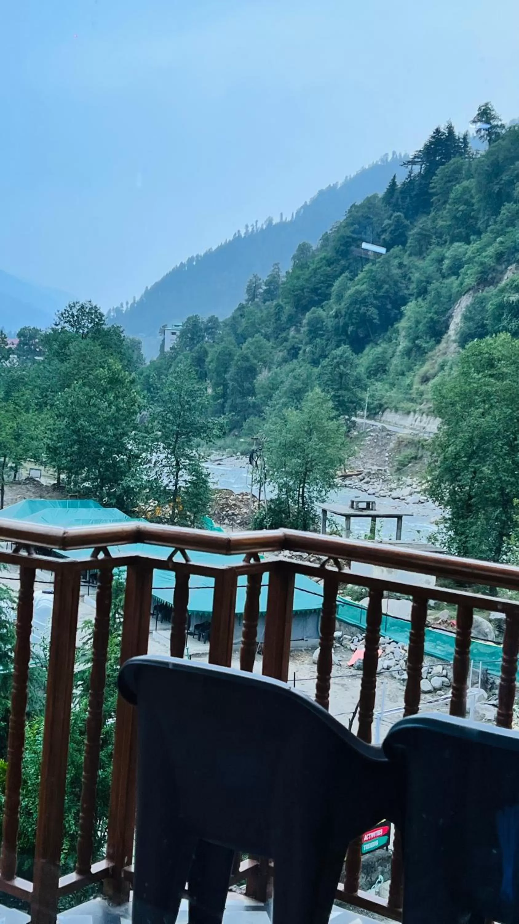 Balcony/Terrace in Himalayan Riverside Resort, Manali