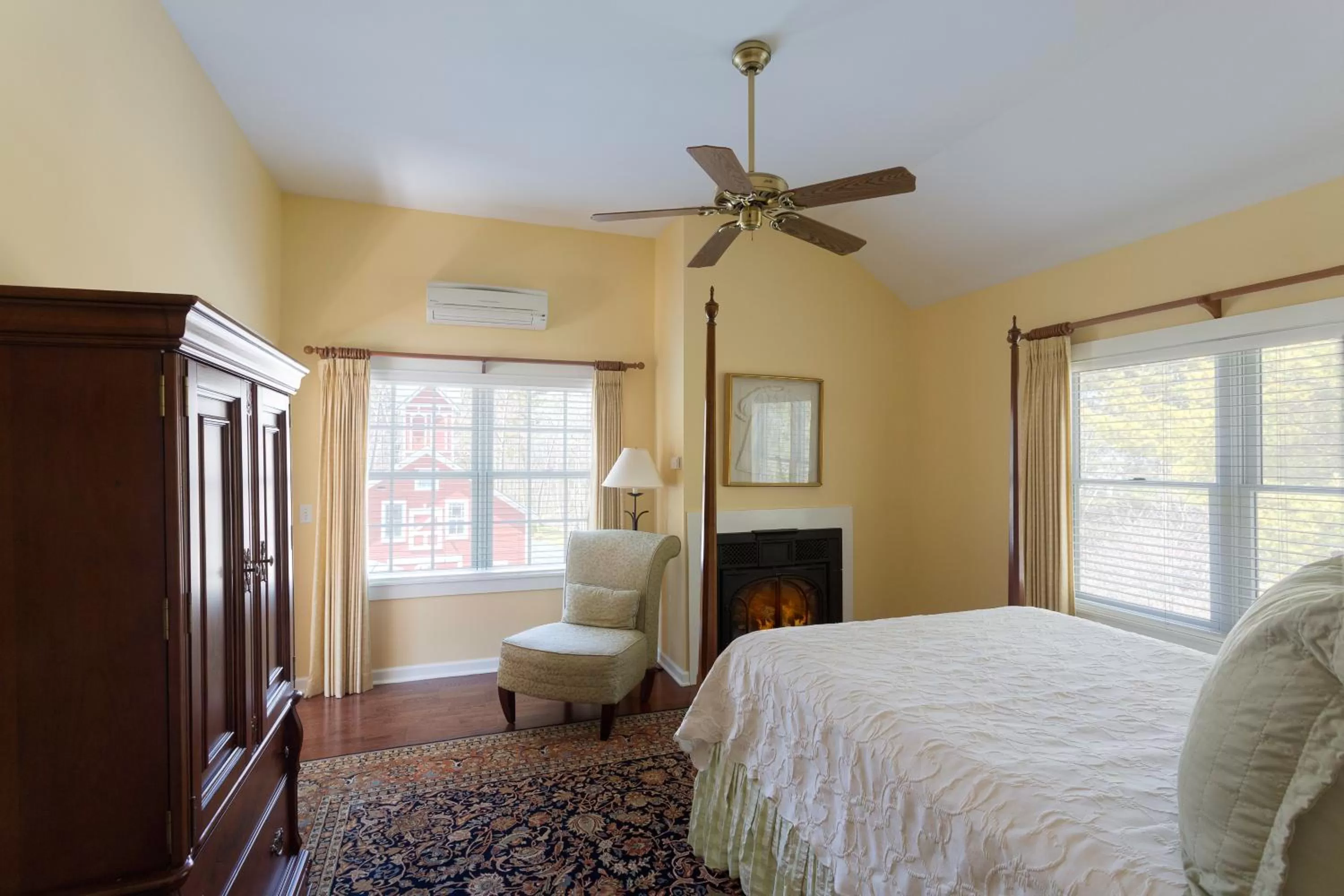 Bed in The Inn at Manchester