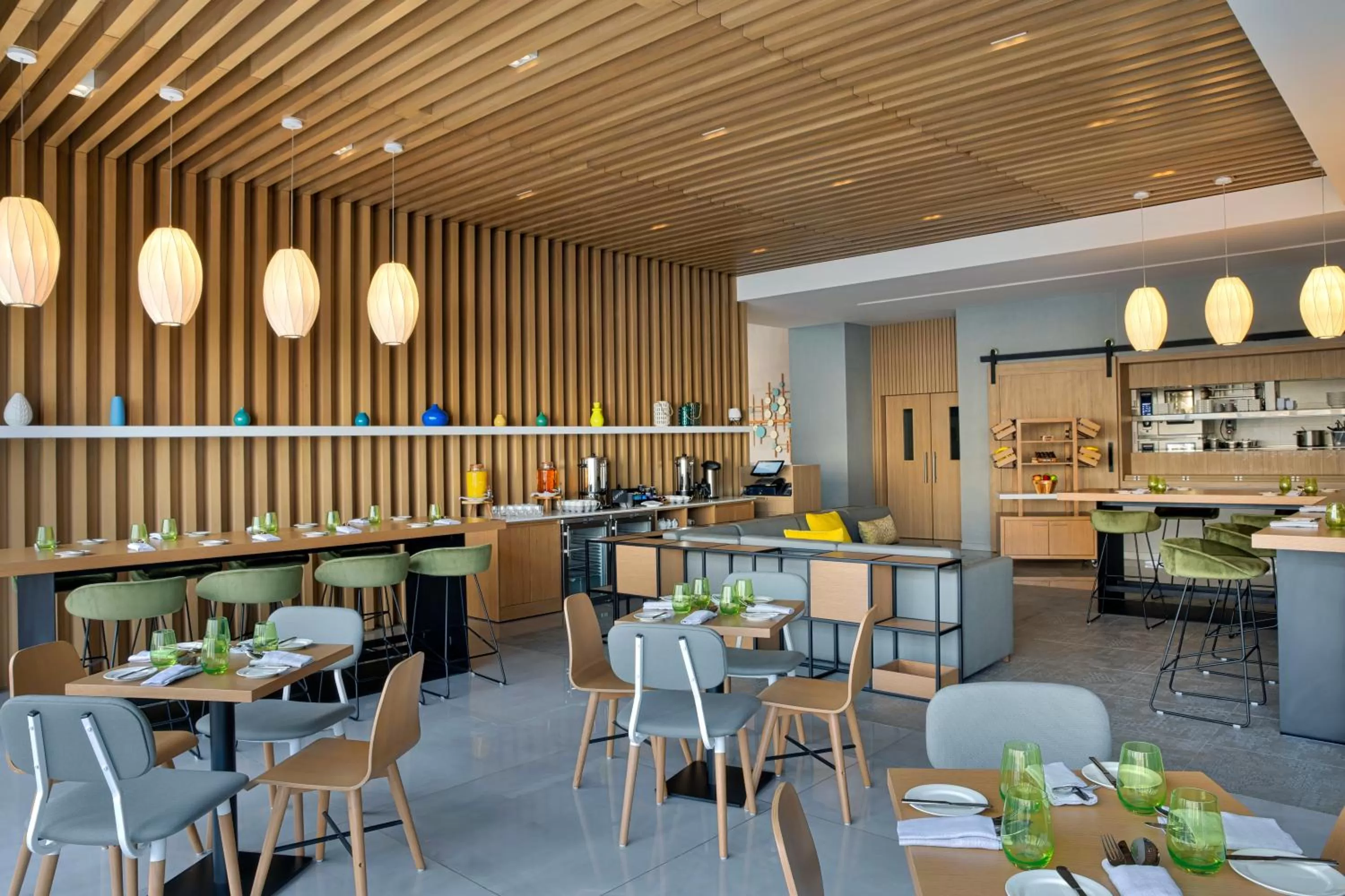 Restaurant/places to eat in Element Al Jaddaf, Dubai