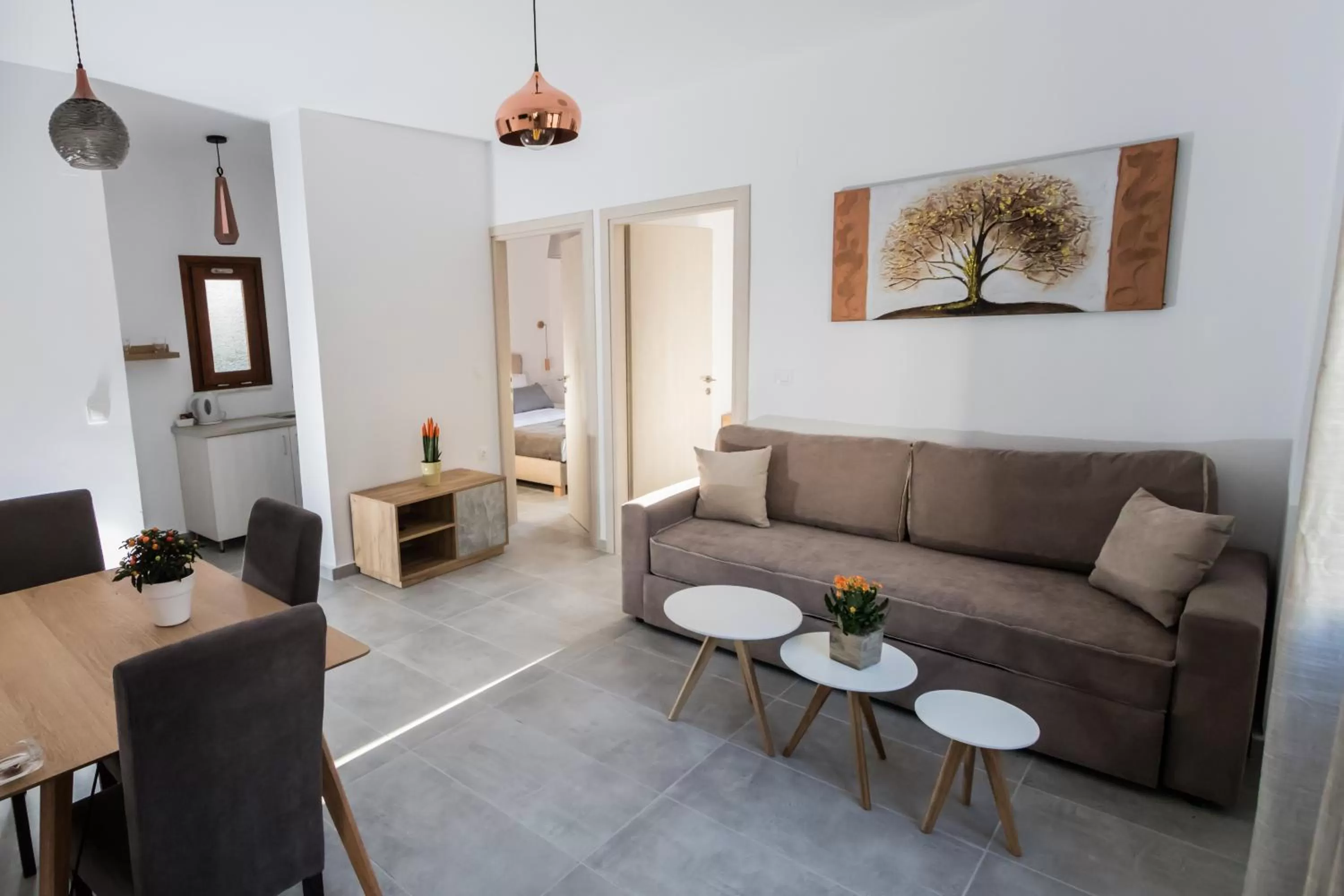 Living room in Deluxe Hotel