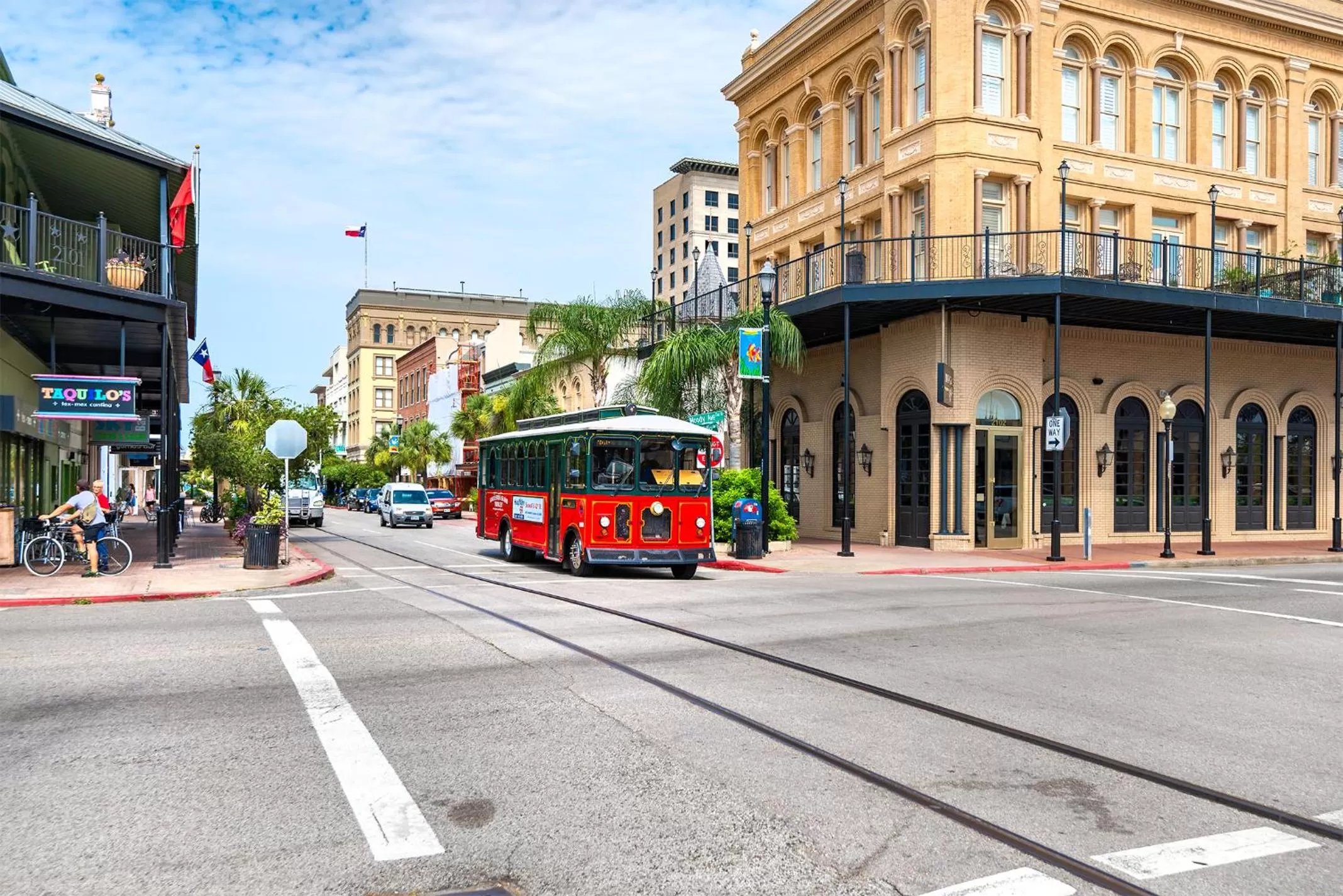 Neighbourhood in The Mansion on 17th, formerly Schaefer Haus