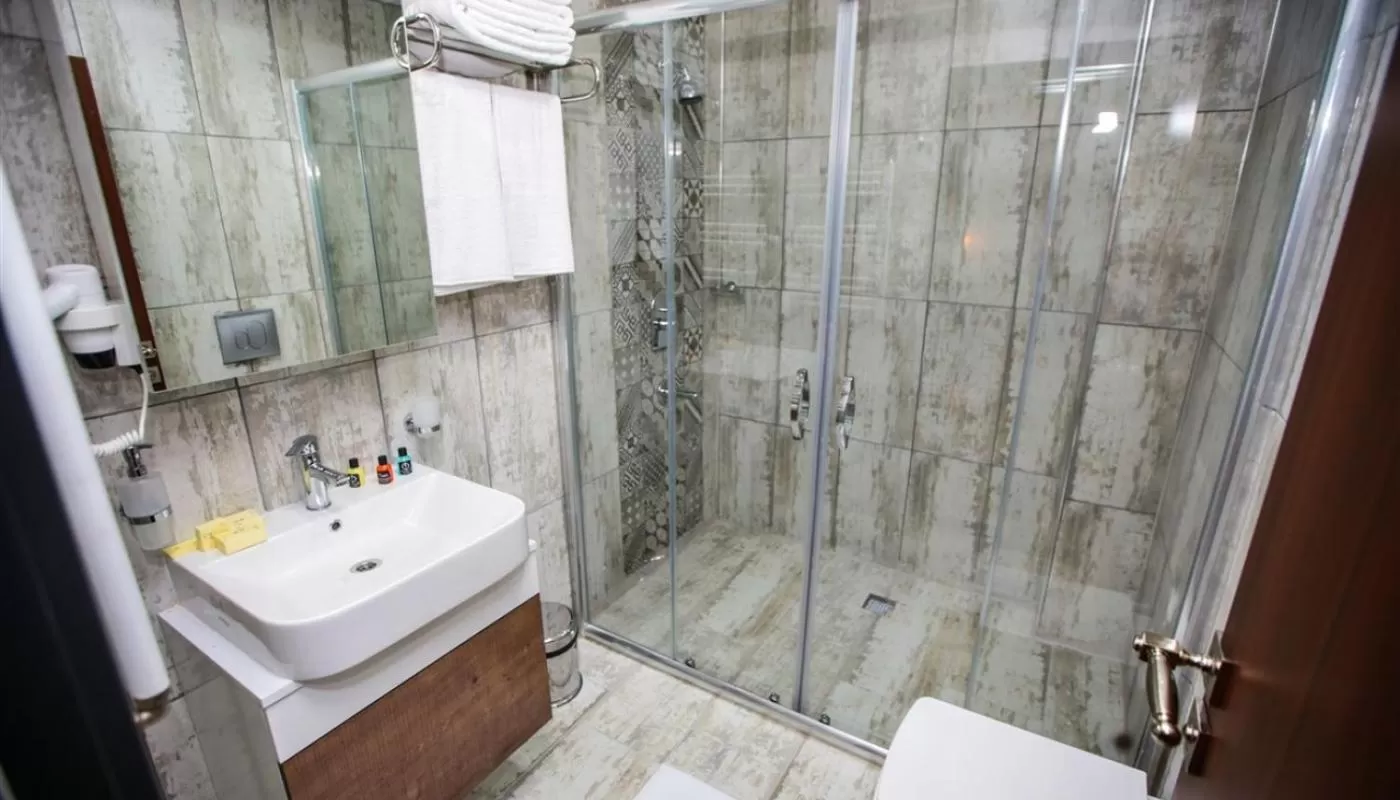 Bathroom in Borapark Otel