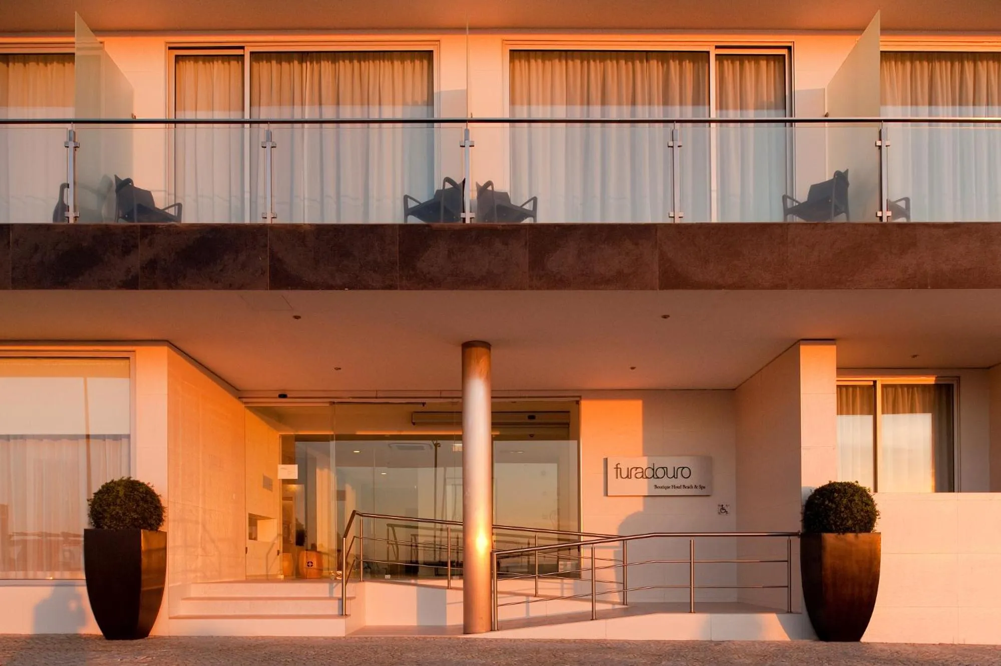 Facade/entrance in Furadouro Boutique Hotel Beach & SPA