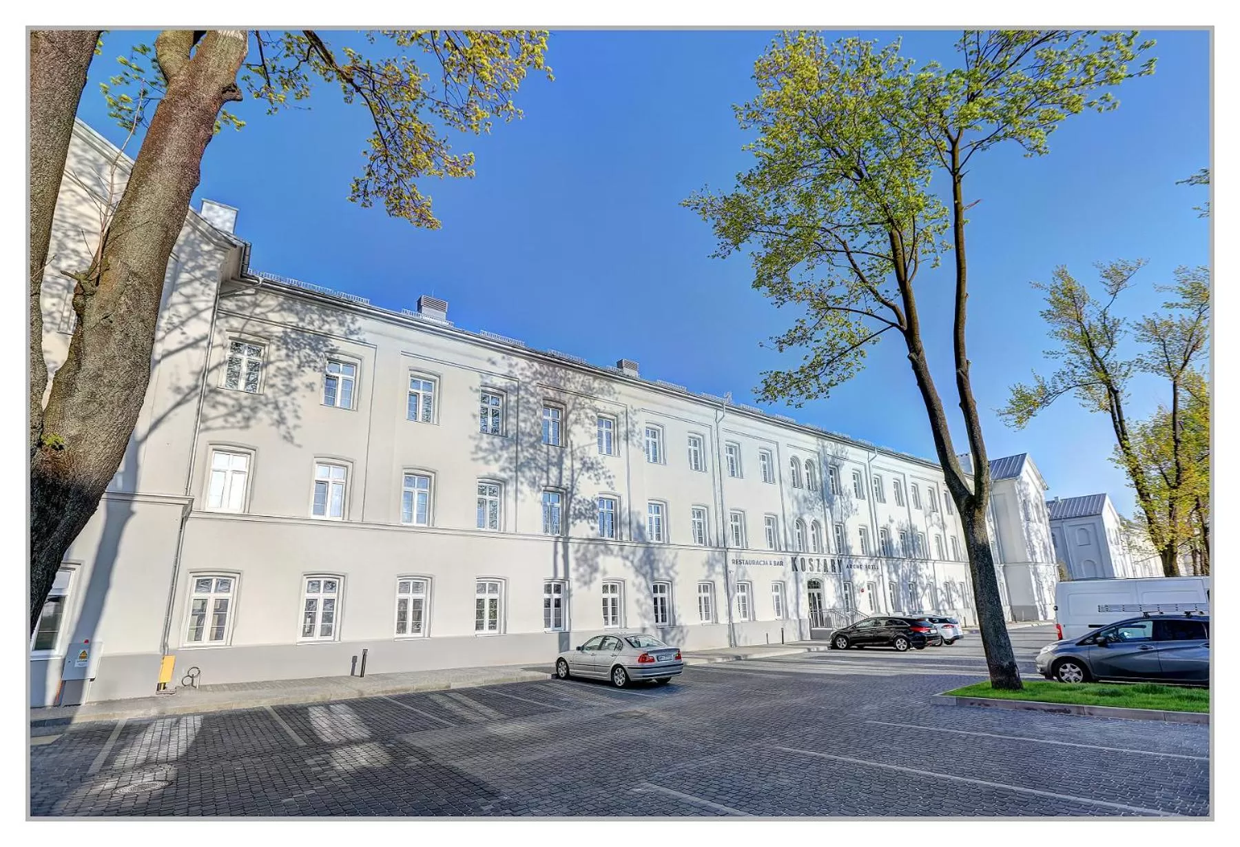 Facade/entrance in Koszary Arche Hotel