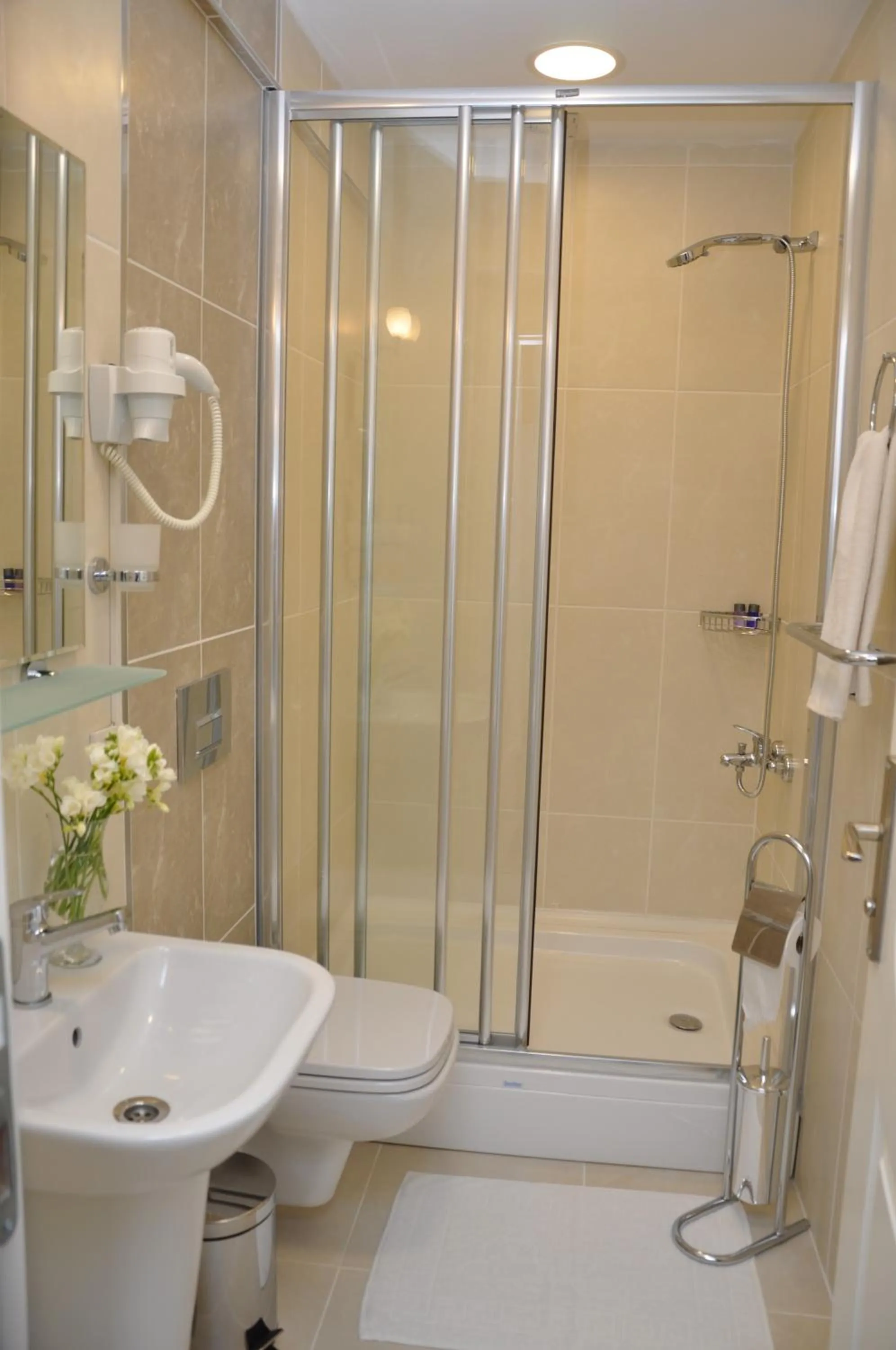 Bathroom in The Print House Hotel