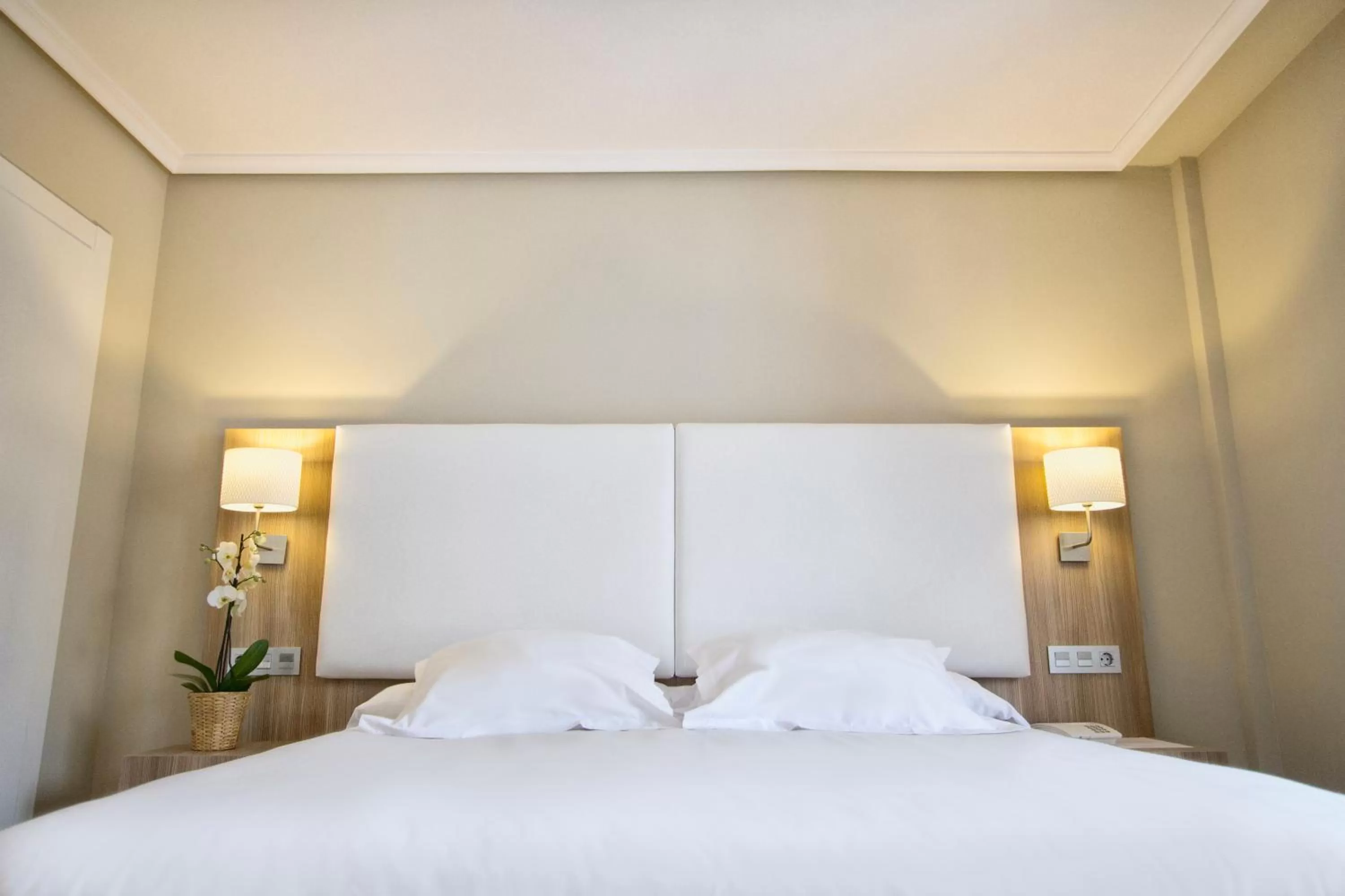 Bed in Hotel Los Lagos Nature