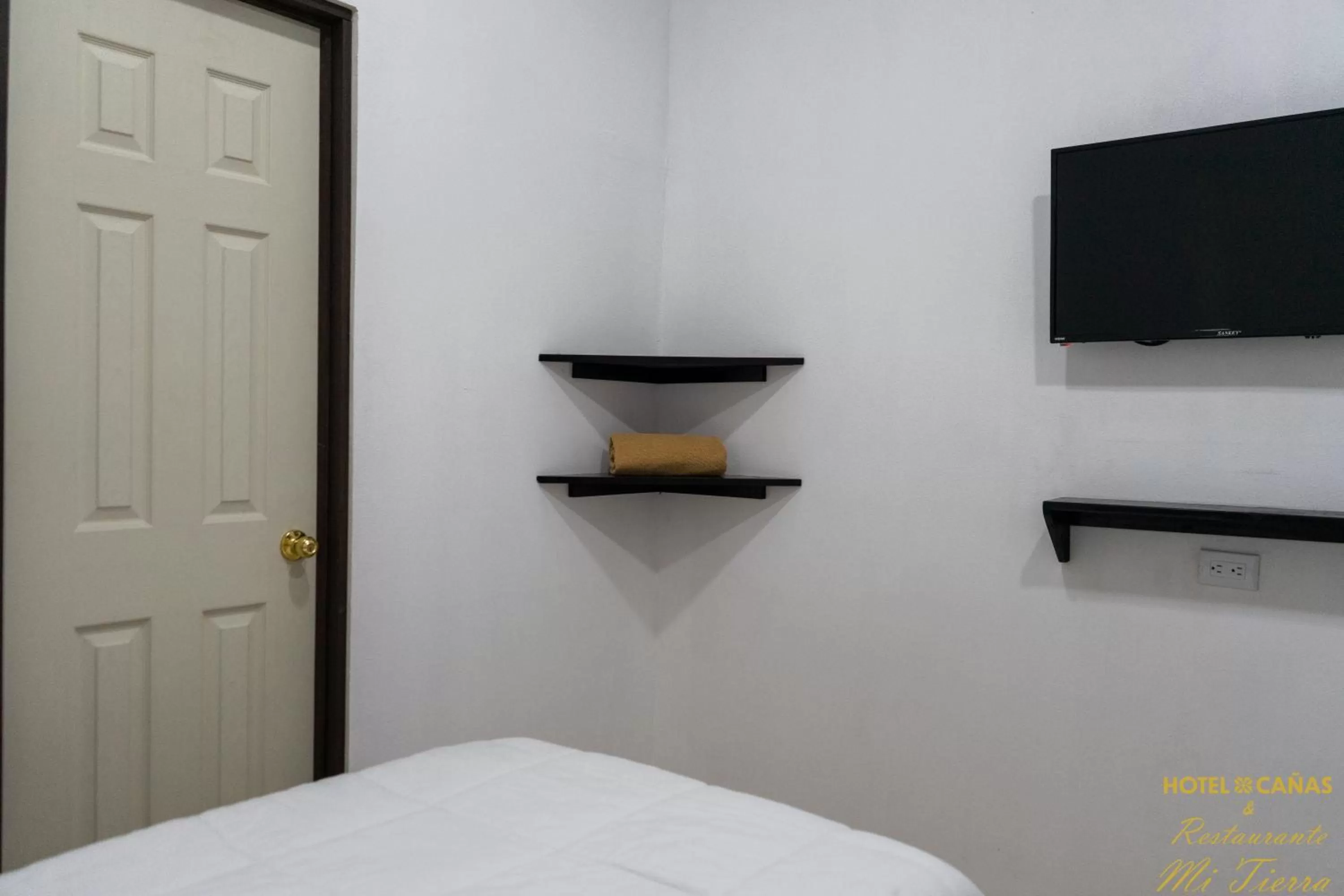 Decorative detail, TV/Entertainment Center in Hotel Cañas