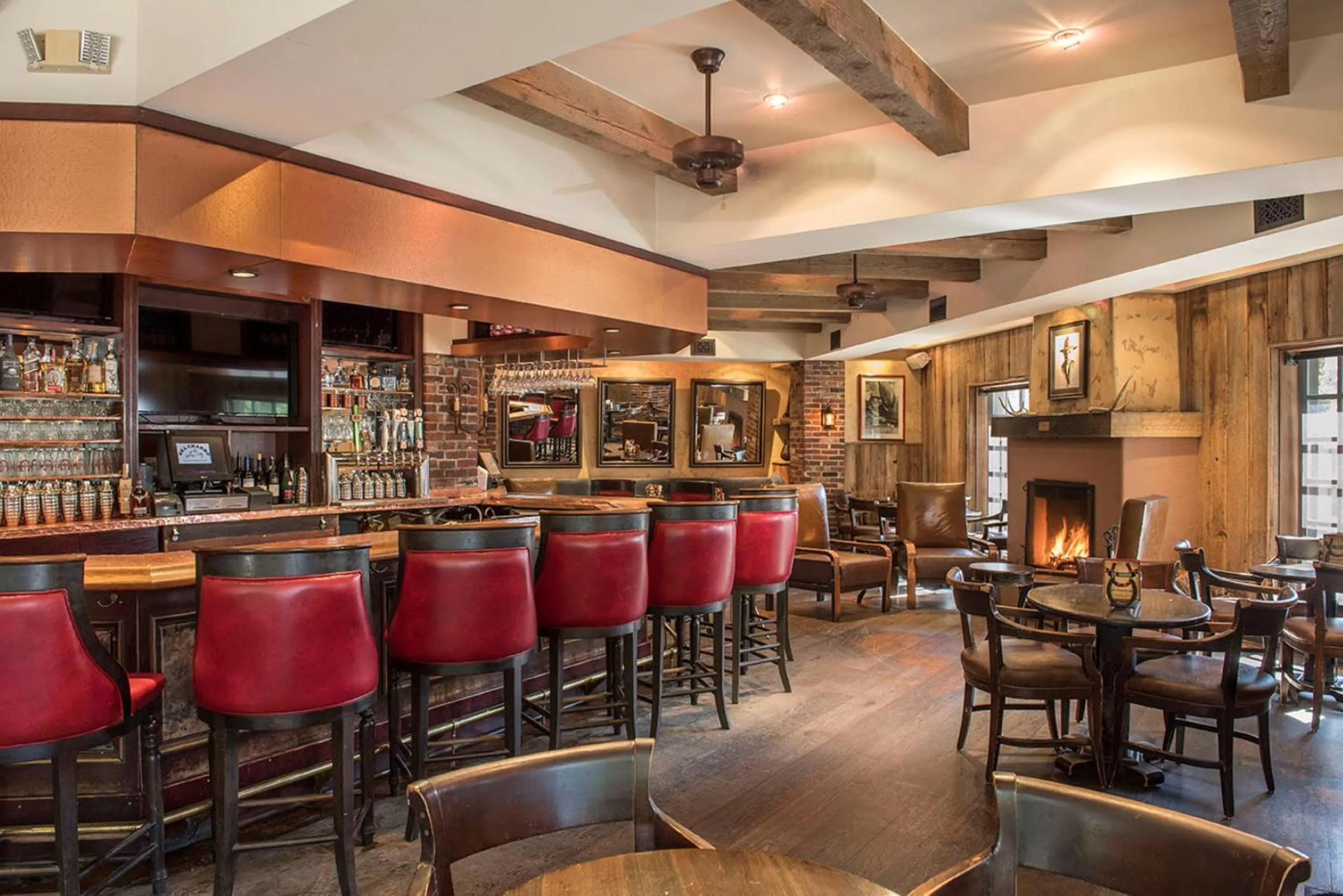 Restaurant/places to eat in Inn of the Governors