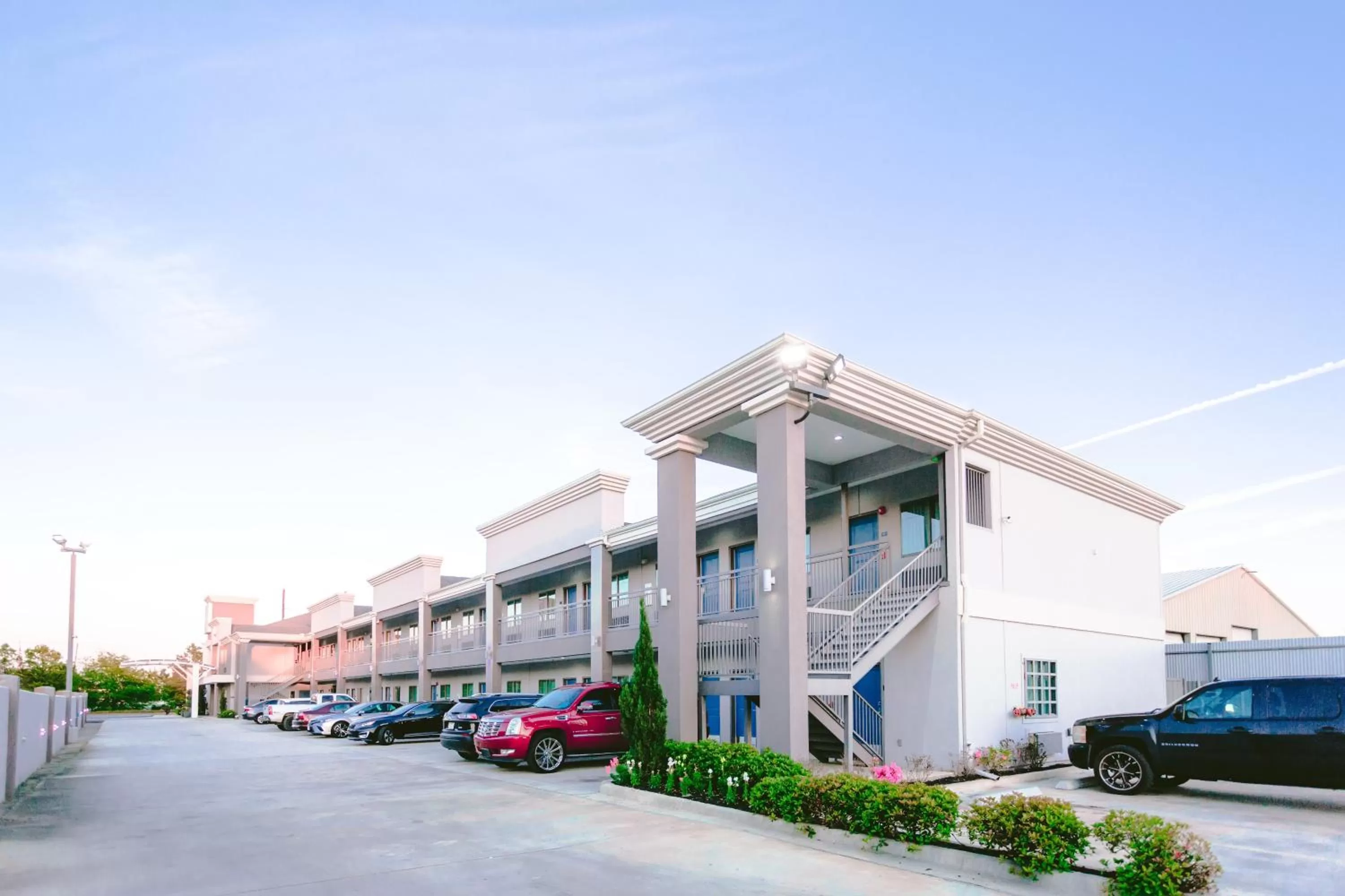 Property building in Express Inn - Spring