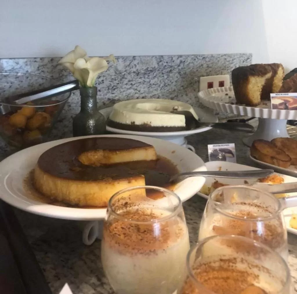 Breakfast in Jandira Premiêr Hotel