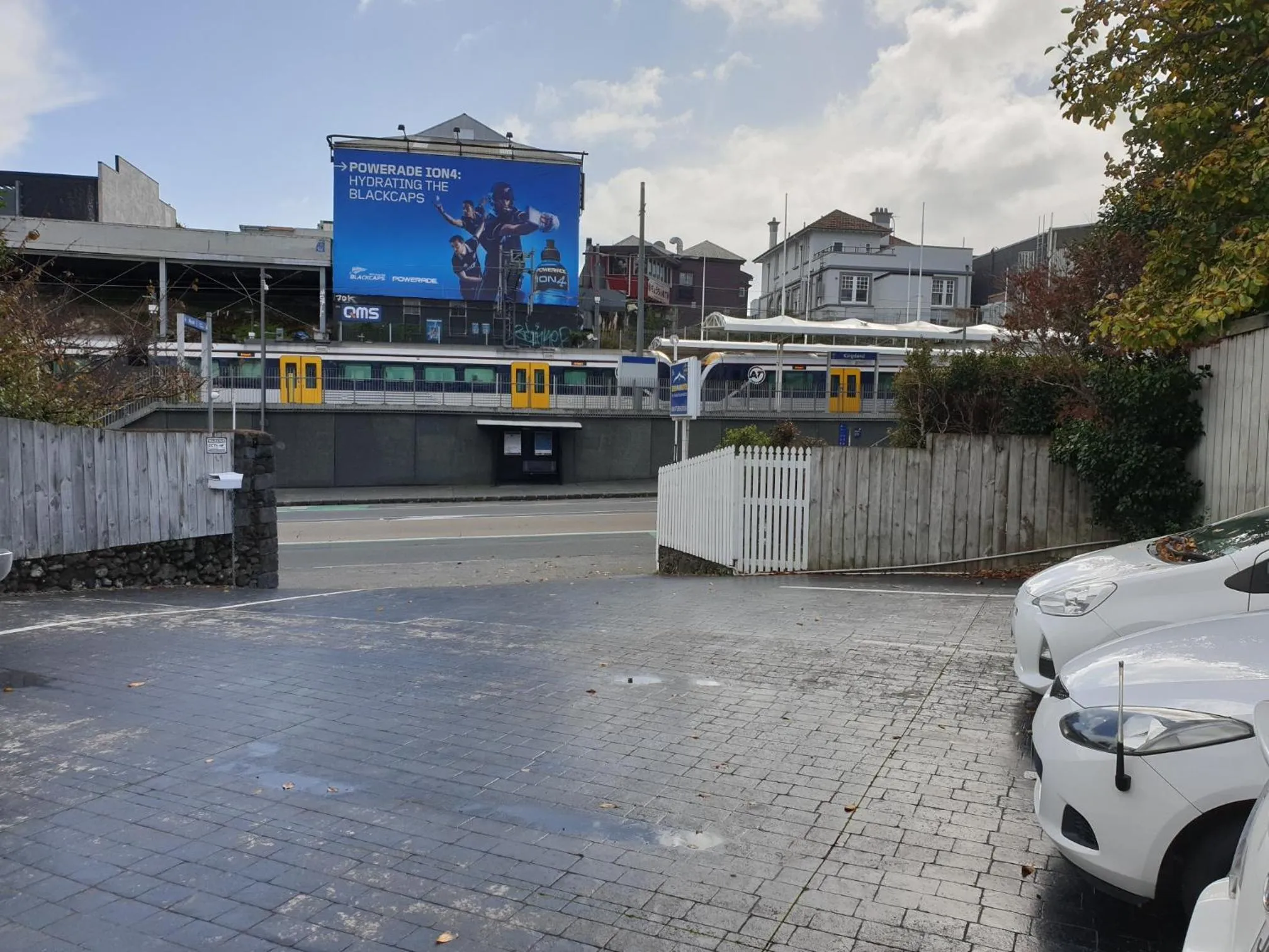 Facade/entrance in At Eden Park Motel