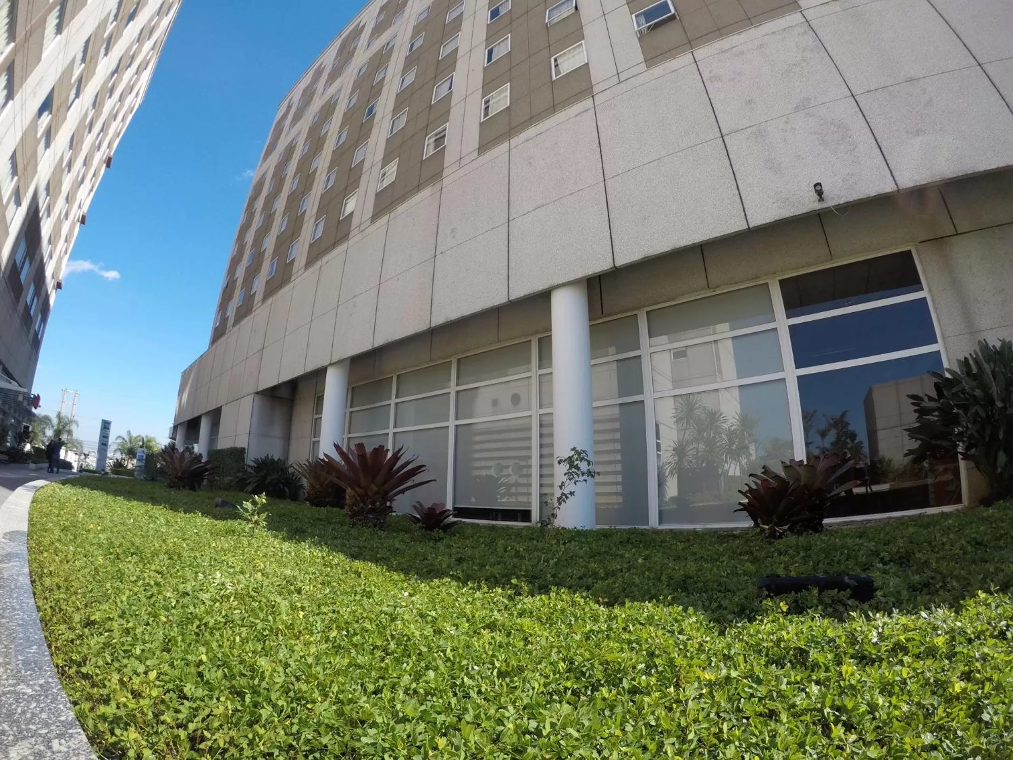 Garden in ibis budget Tambore