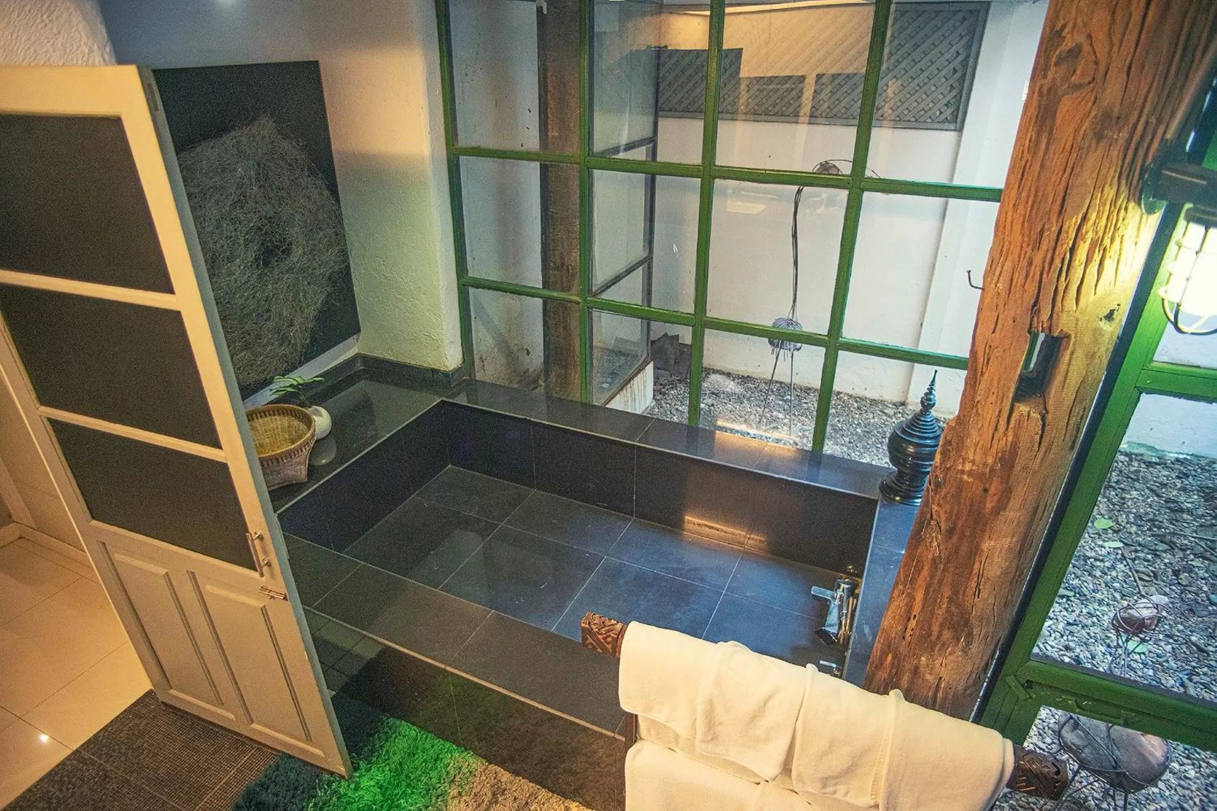 Bathroom in Baan Suan Residence เฮือนพักบ้านสวน