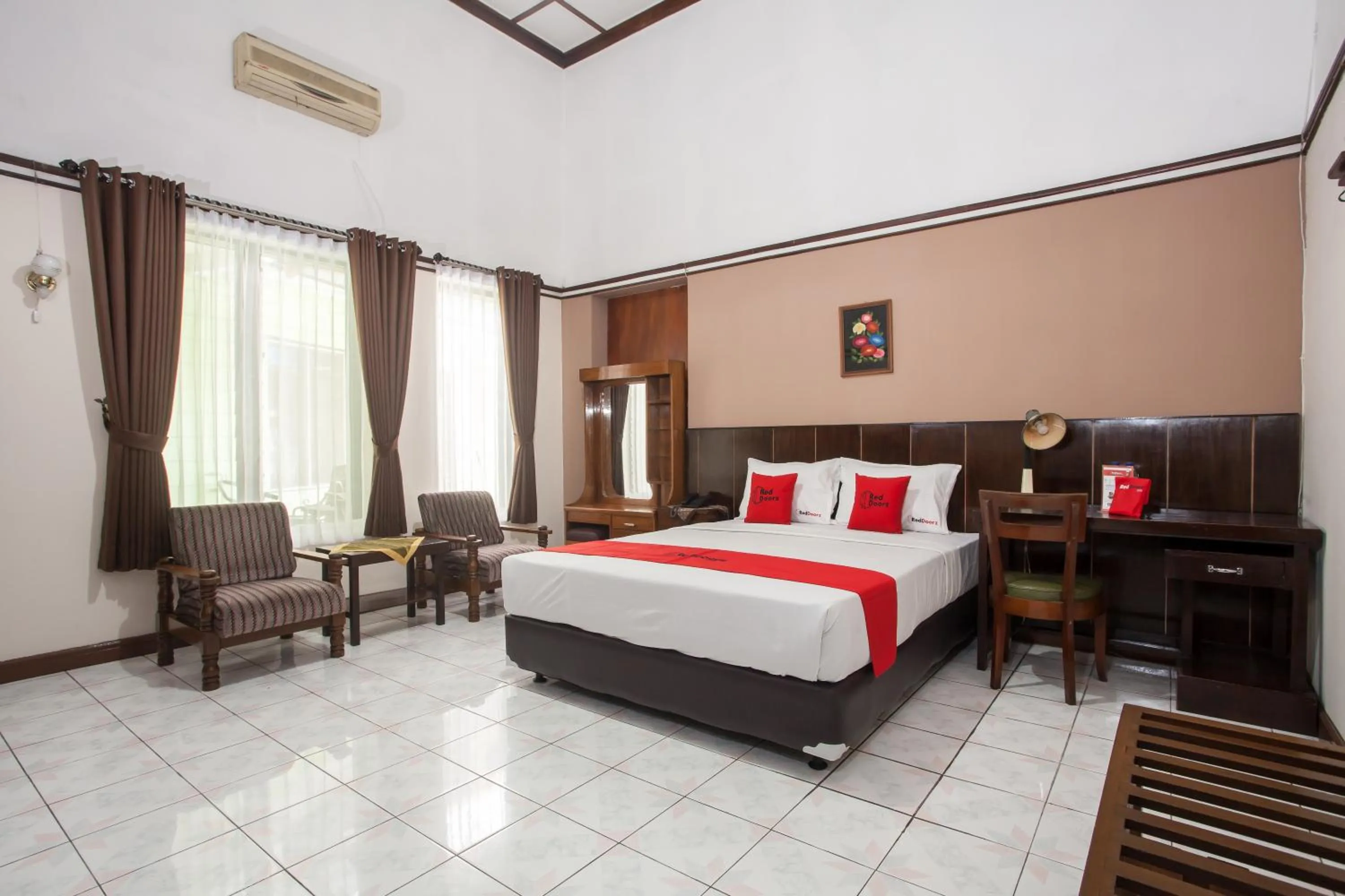 Bed in RedDoorz near Balai Kota Malang